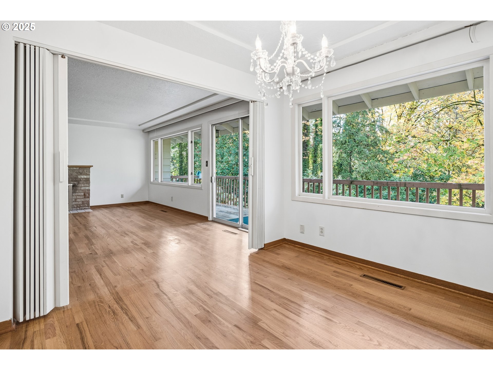 13248 S IRON MOUNTAIN BLVD