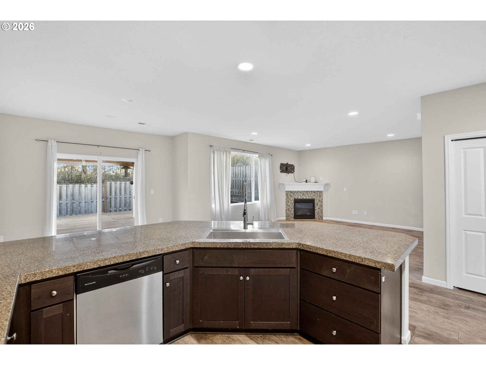 17194 SE RHODODENDRON ST