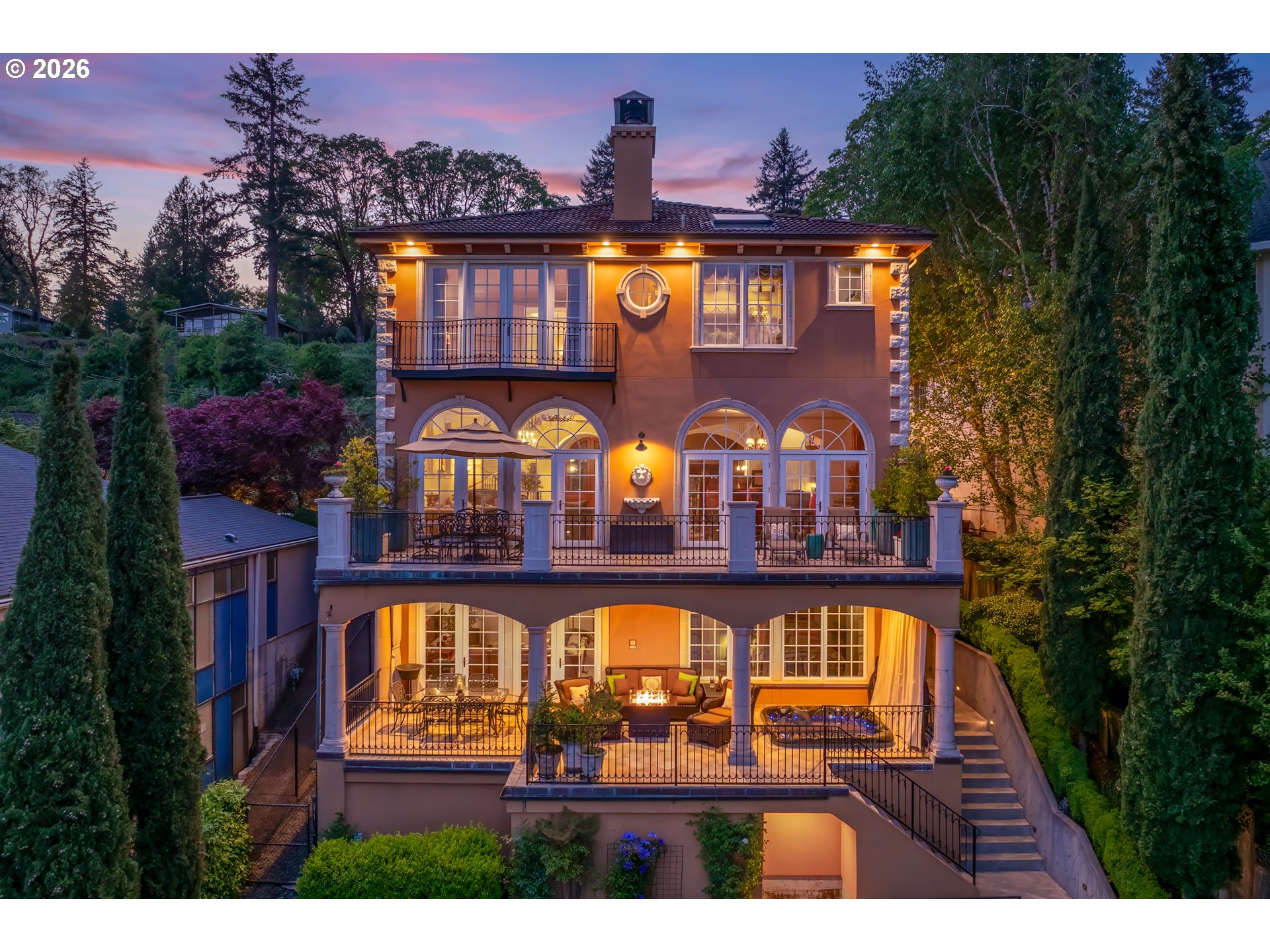 3600 LAKEVIEW BLVD