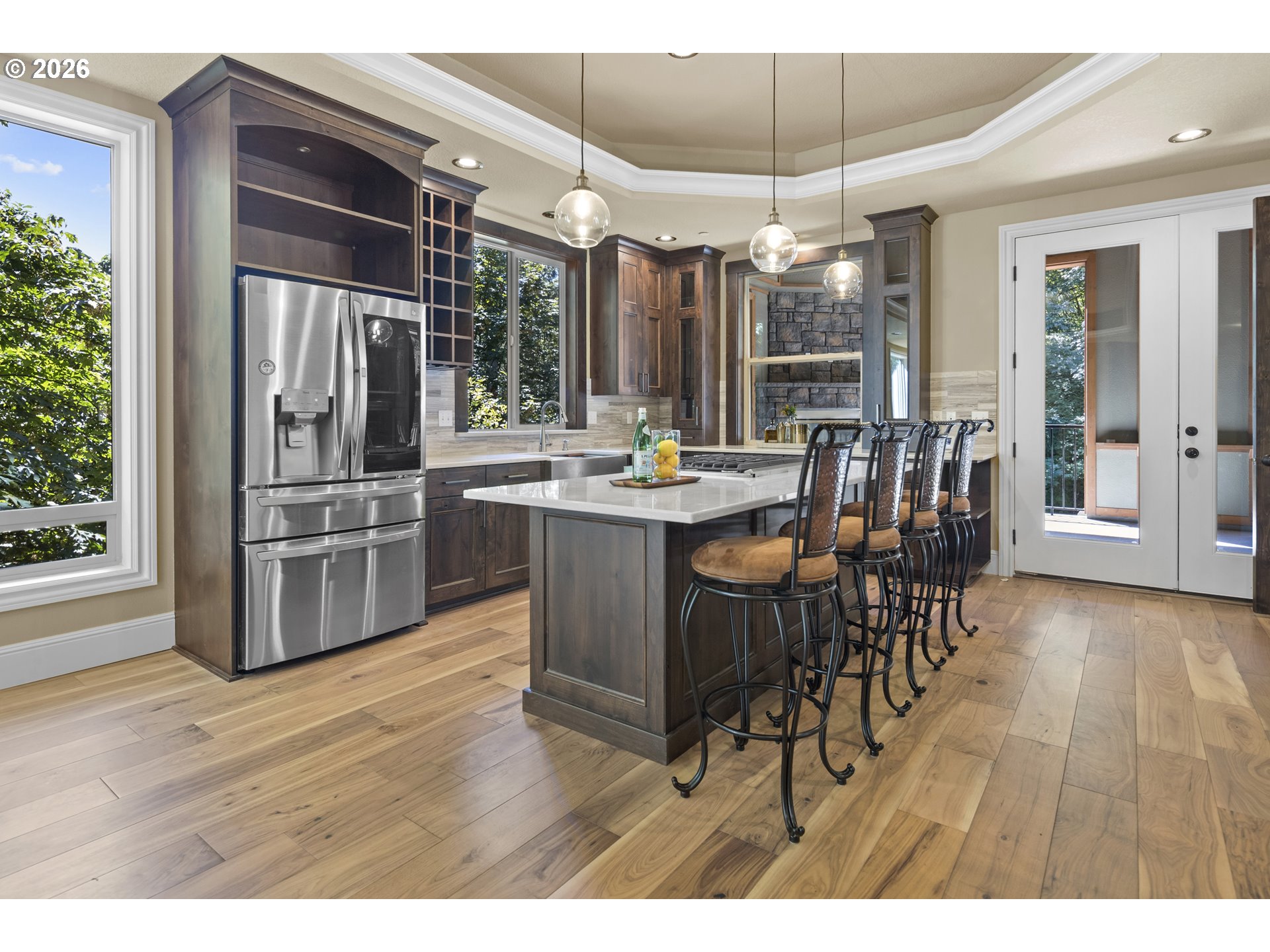 1048 NW ELOISE LN