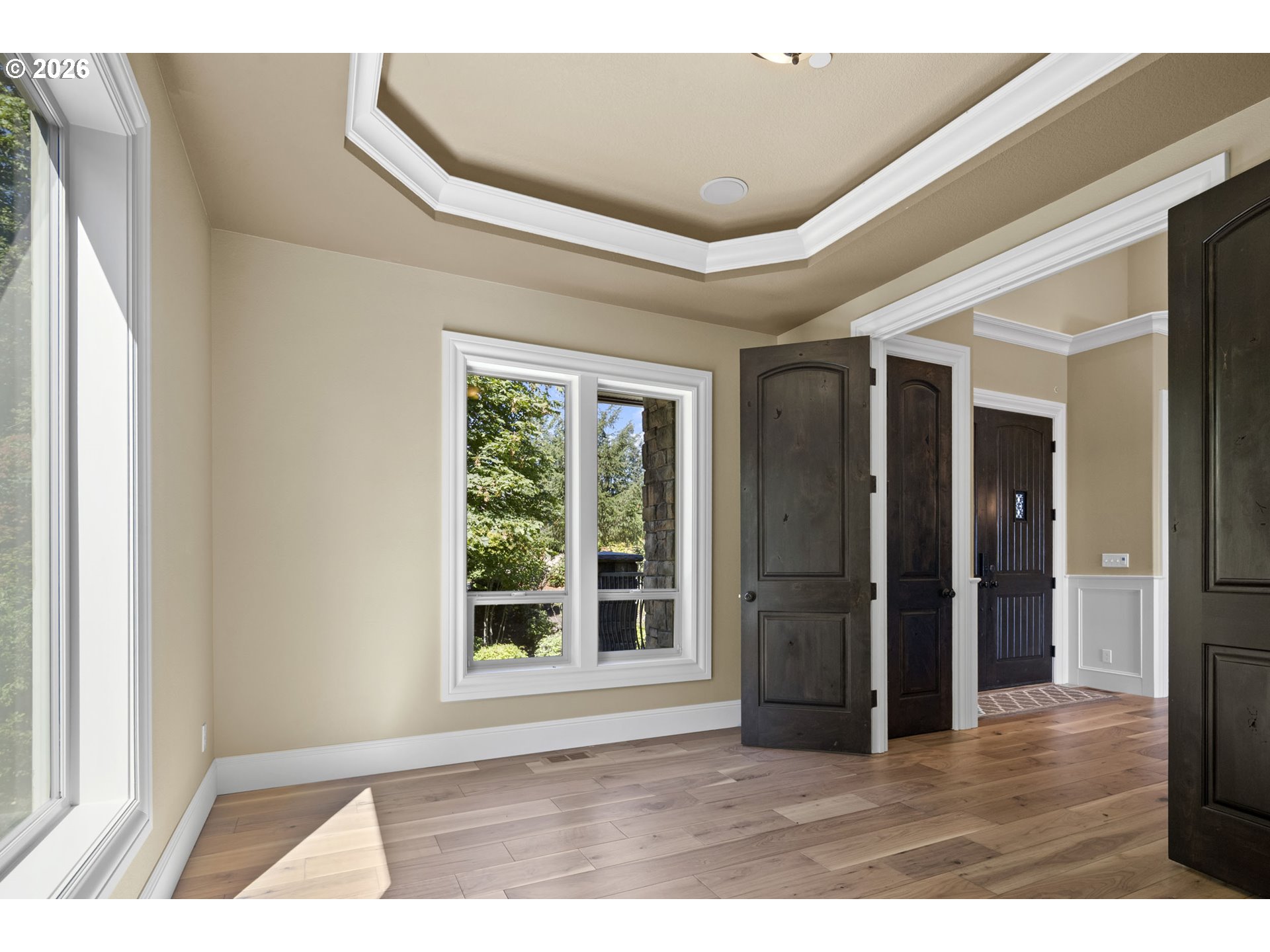 1048 NW ELOISE LN