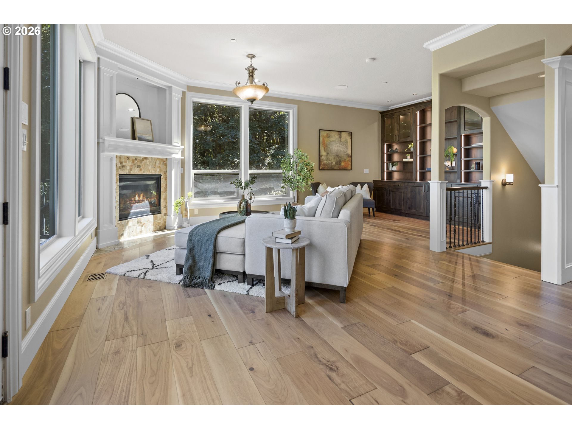 1048 NW ELOISE LN