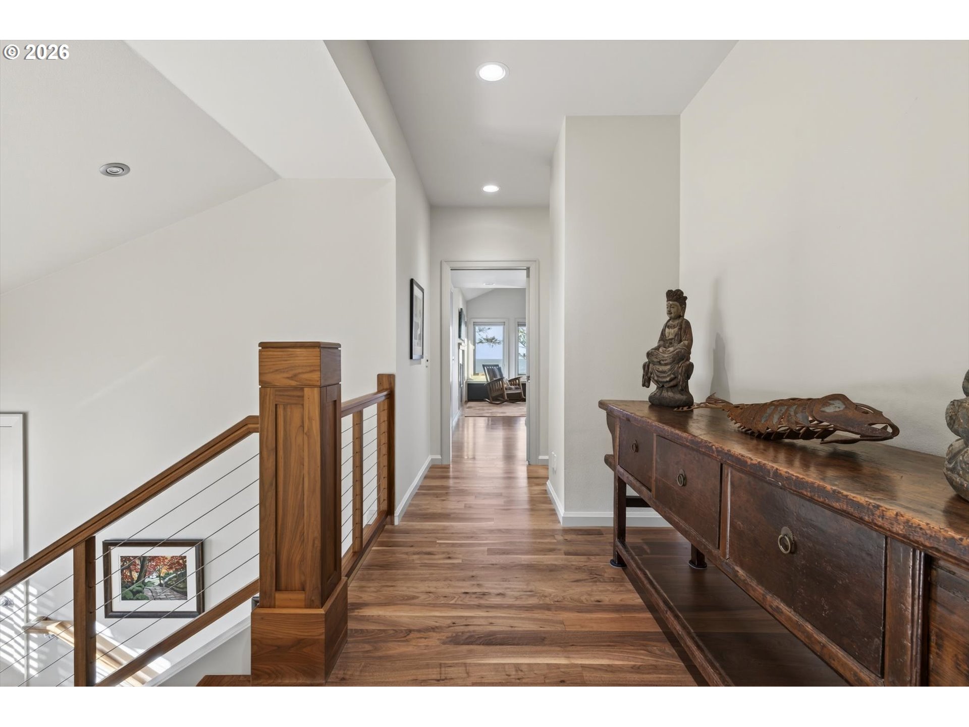 218 SEA CREST PL