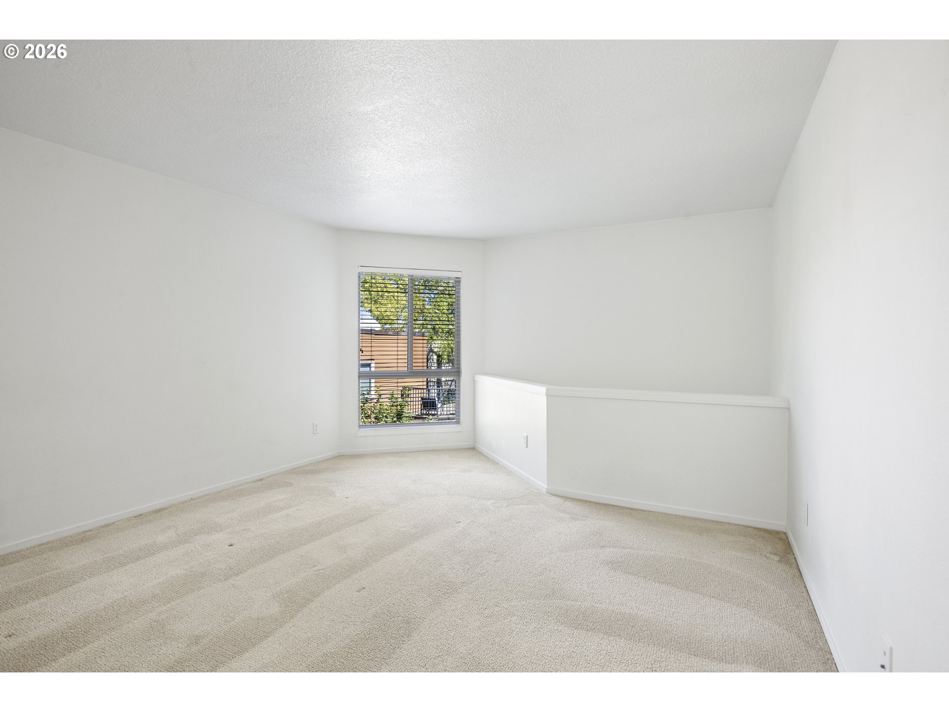 1535 SW CLAY ST 239