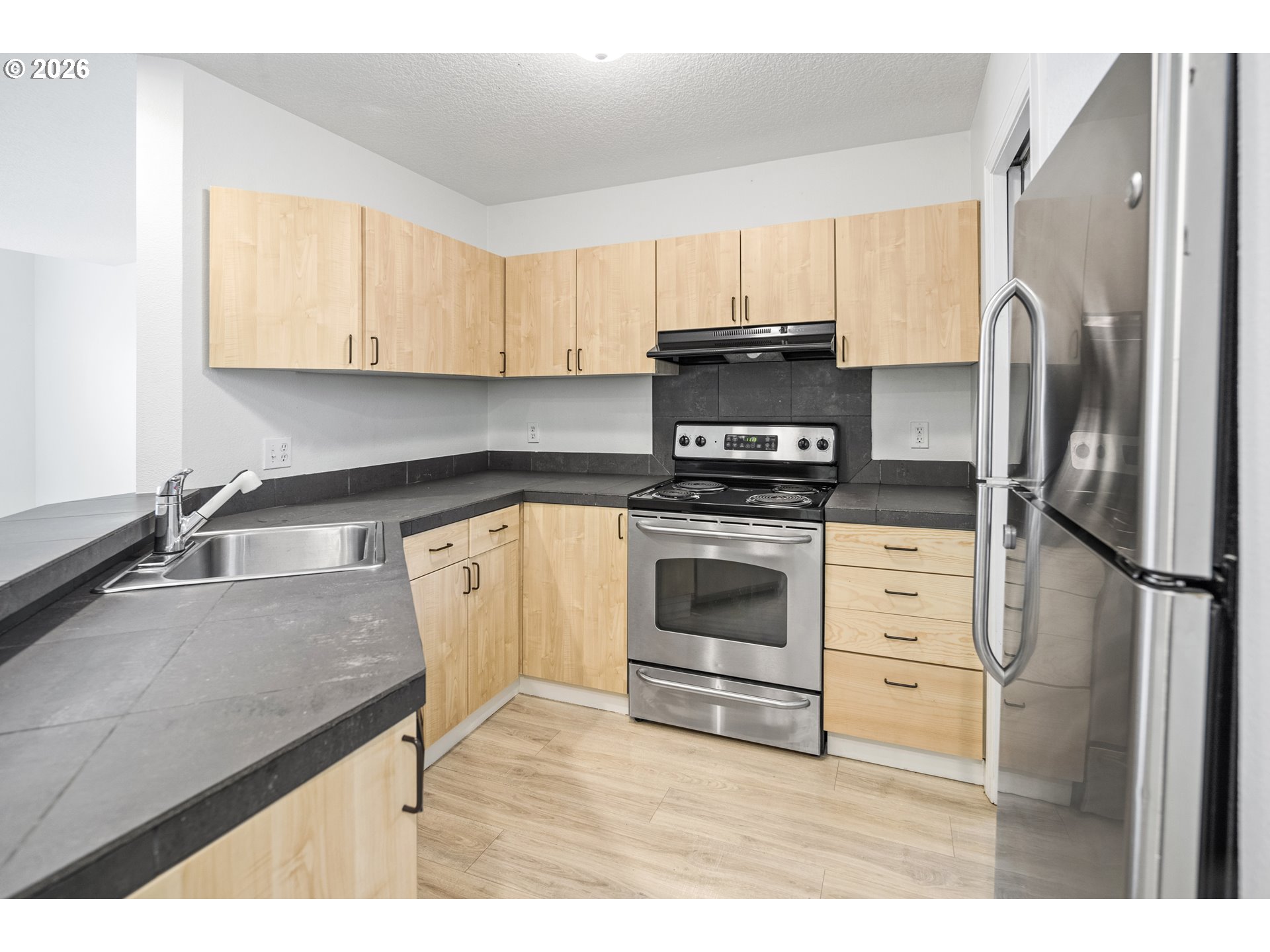 1535 SW CLAY ST 239
