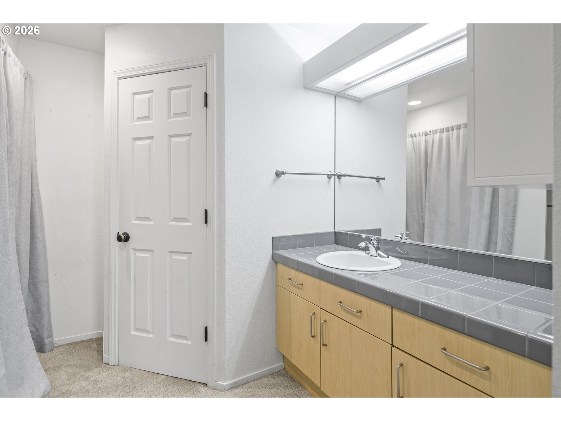 1535 SW CLAY ST 239