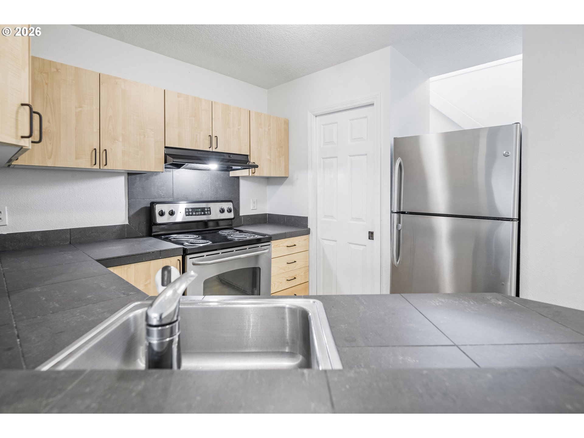 1535 SW CLAY ST 239