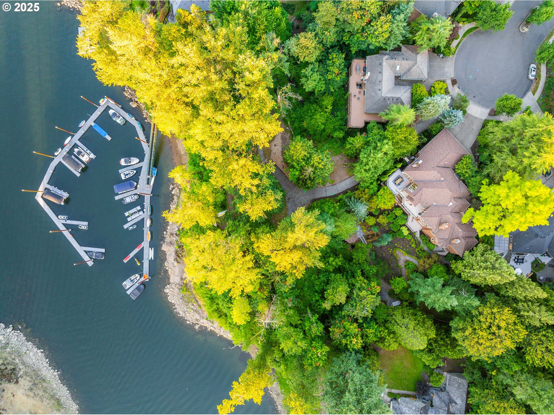 18225 RIVER EDGE CT
