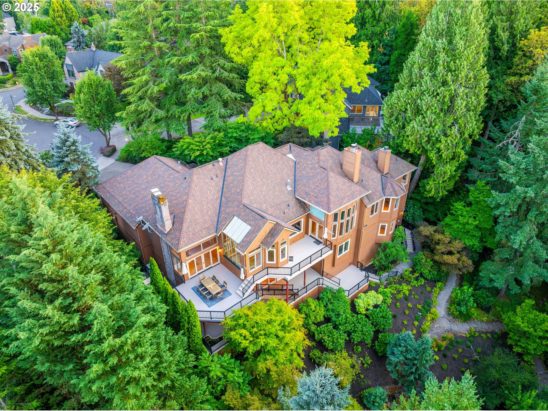 18225 RIVER EDGE CT