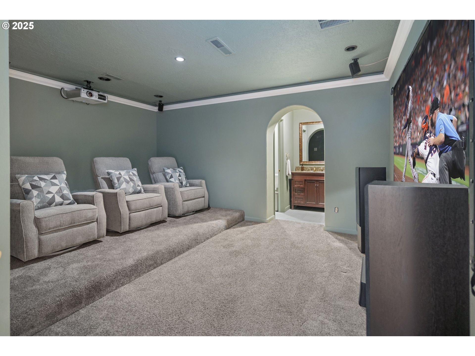18225 RIVER EDGE CT