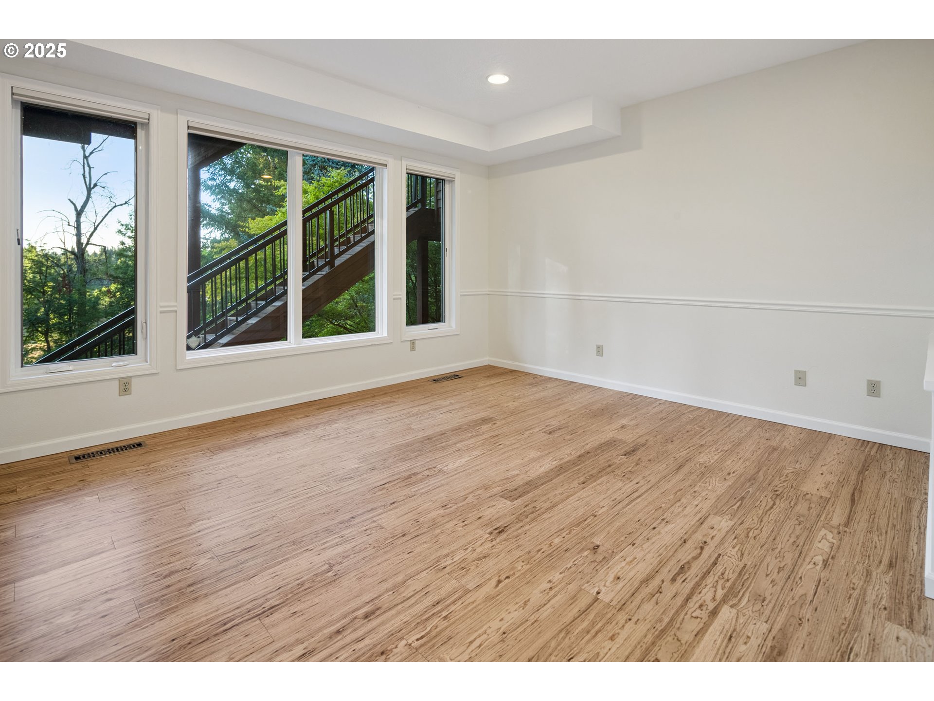 18225 RIVER EDGE CT