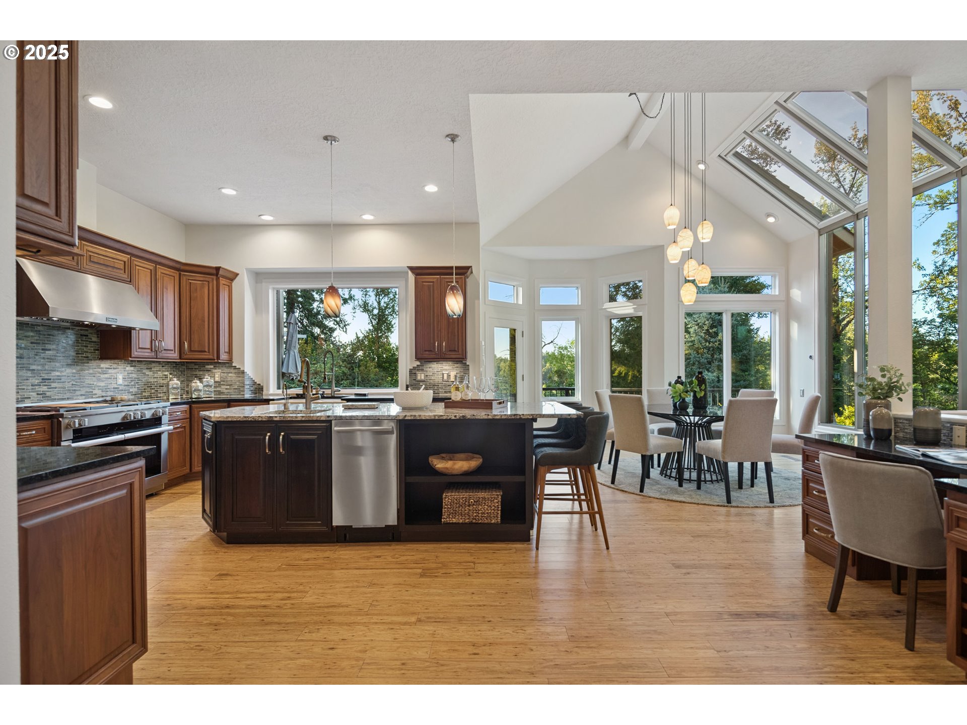 18225 RIVER EDGE CT