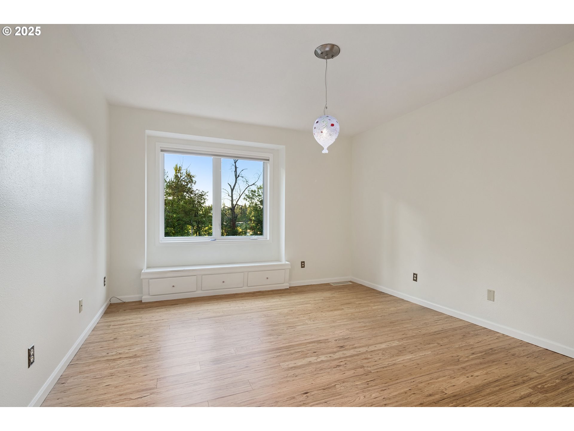 18225 RIVER EDGE CT