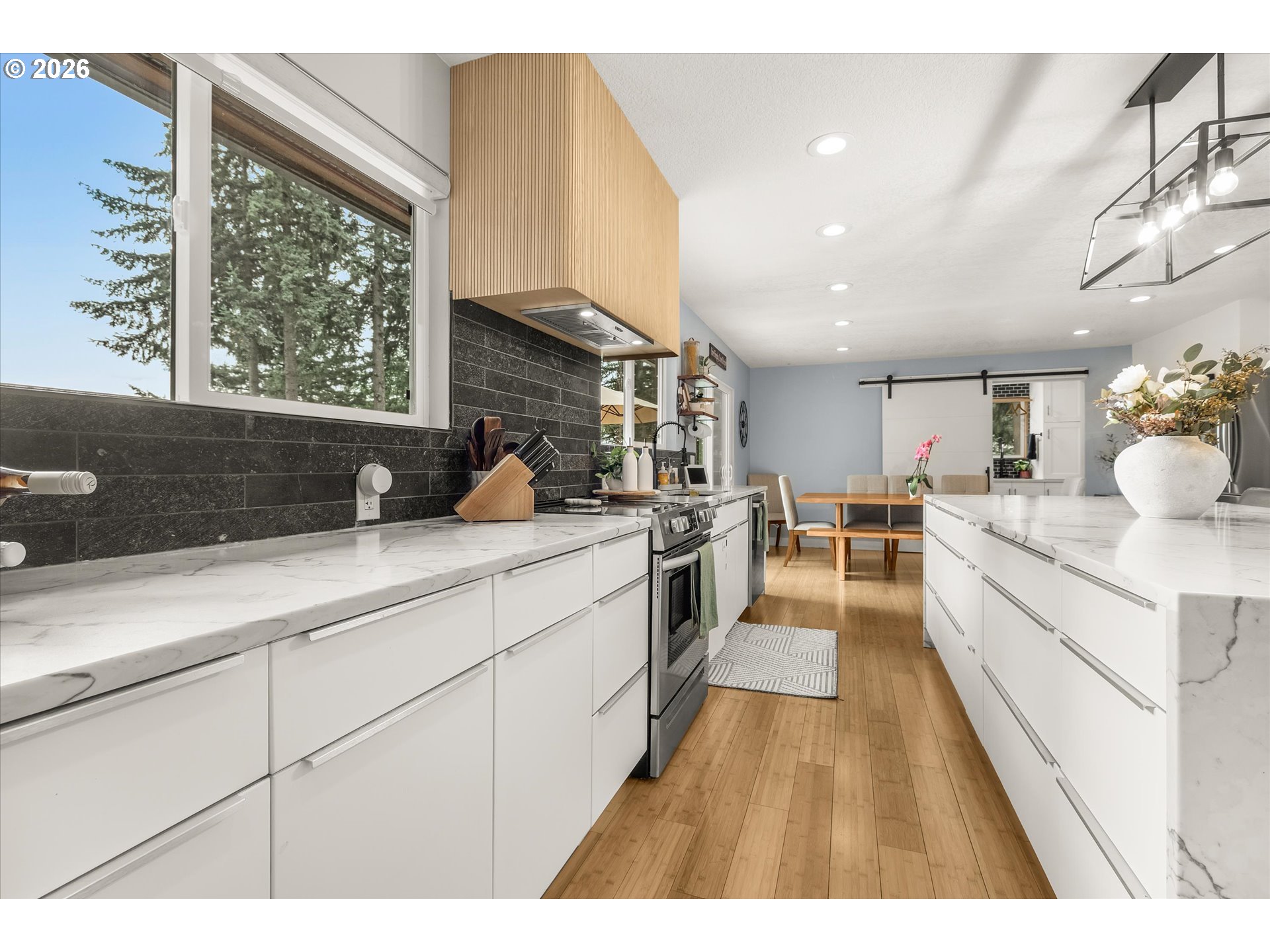 16904 S TAYLOR TER