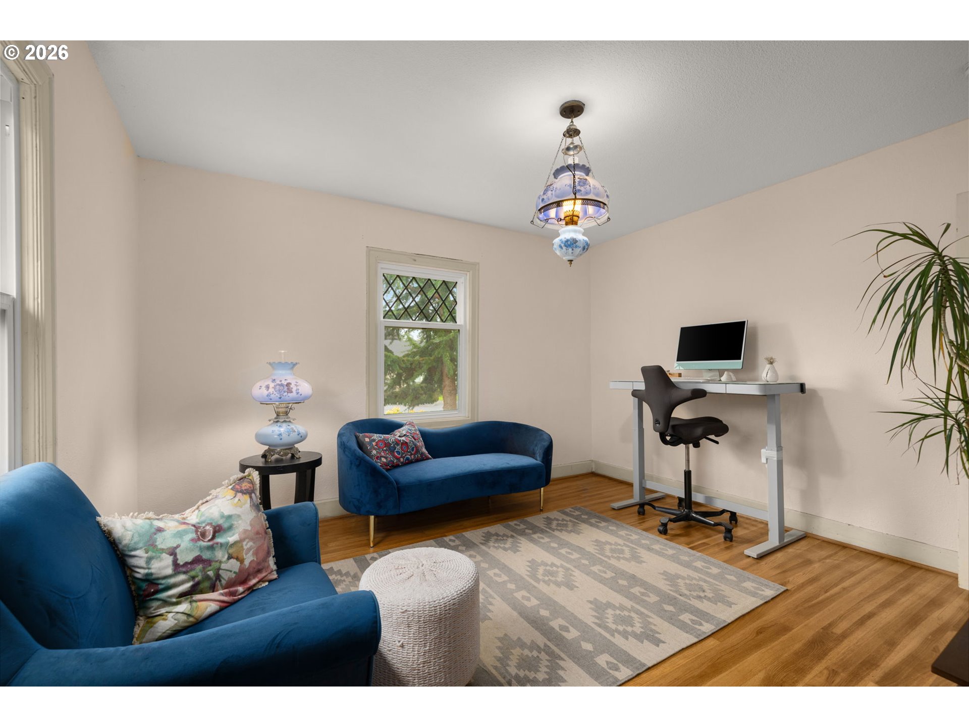 2604 NE 50TH CIR