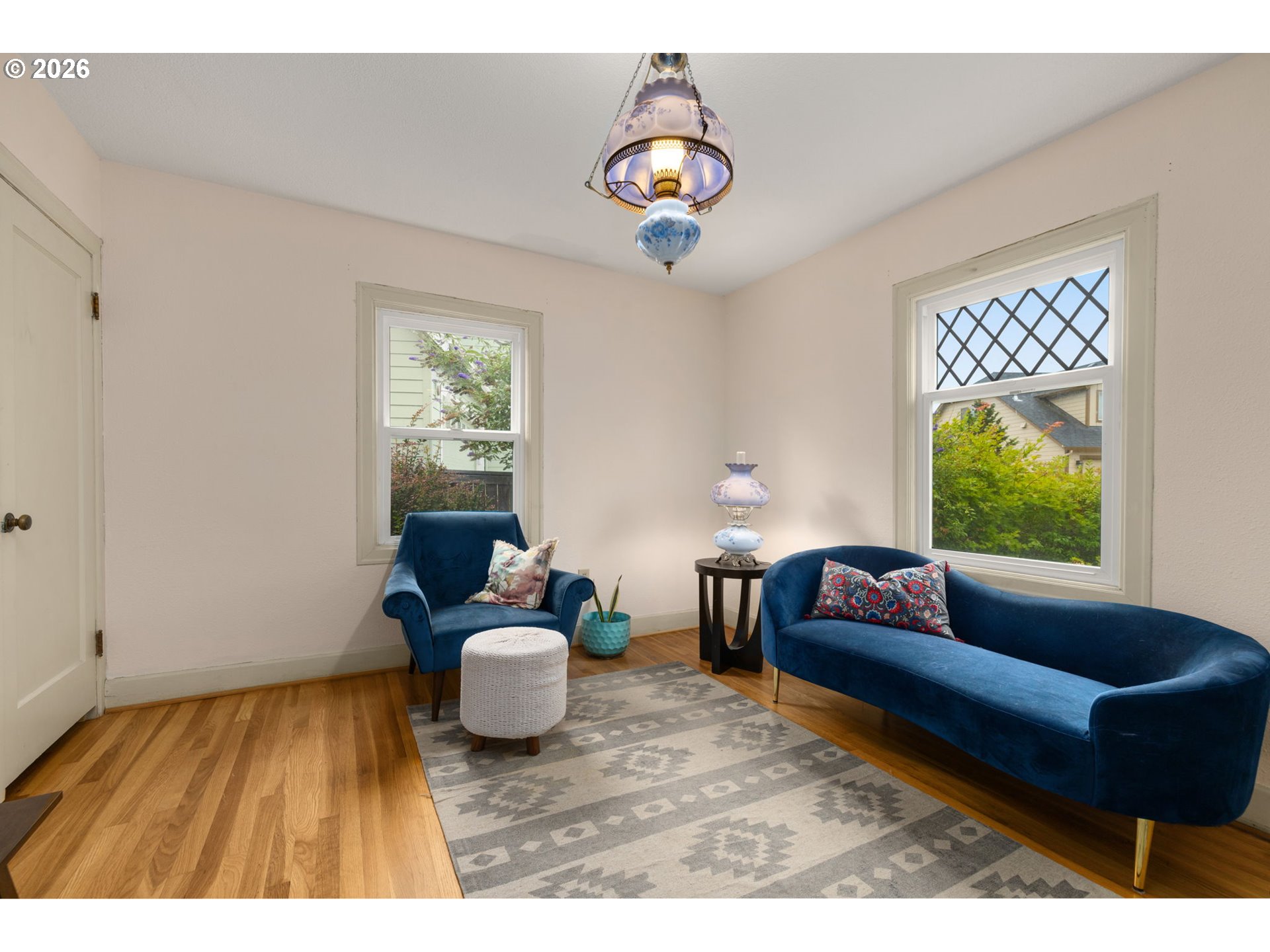 2604 NE 50TH CIR