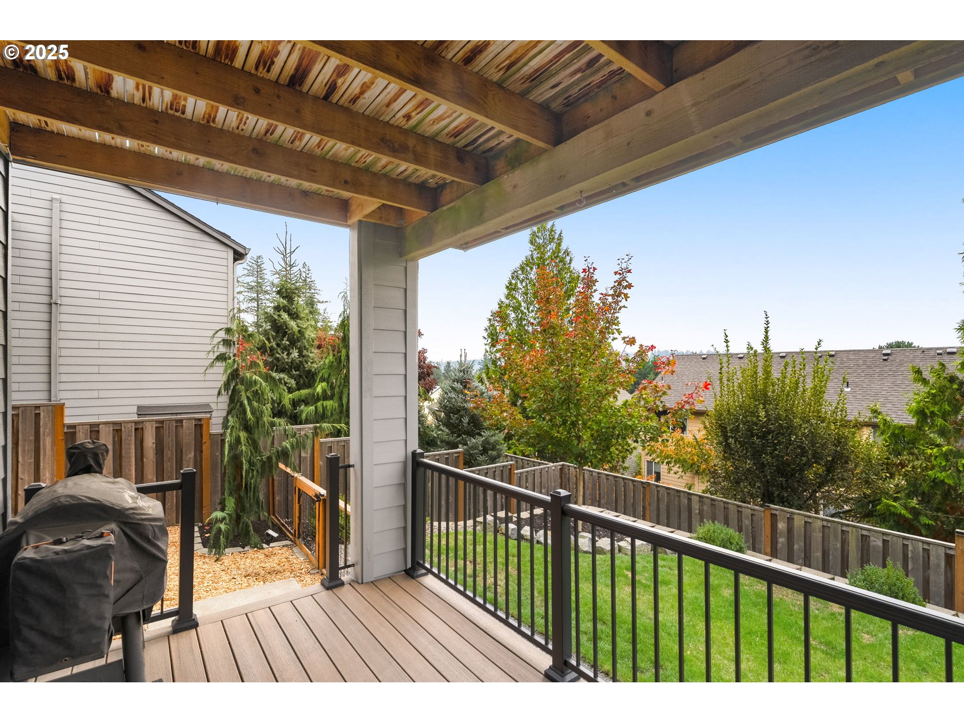 16090 SW WHITE BIRD ST