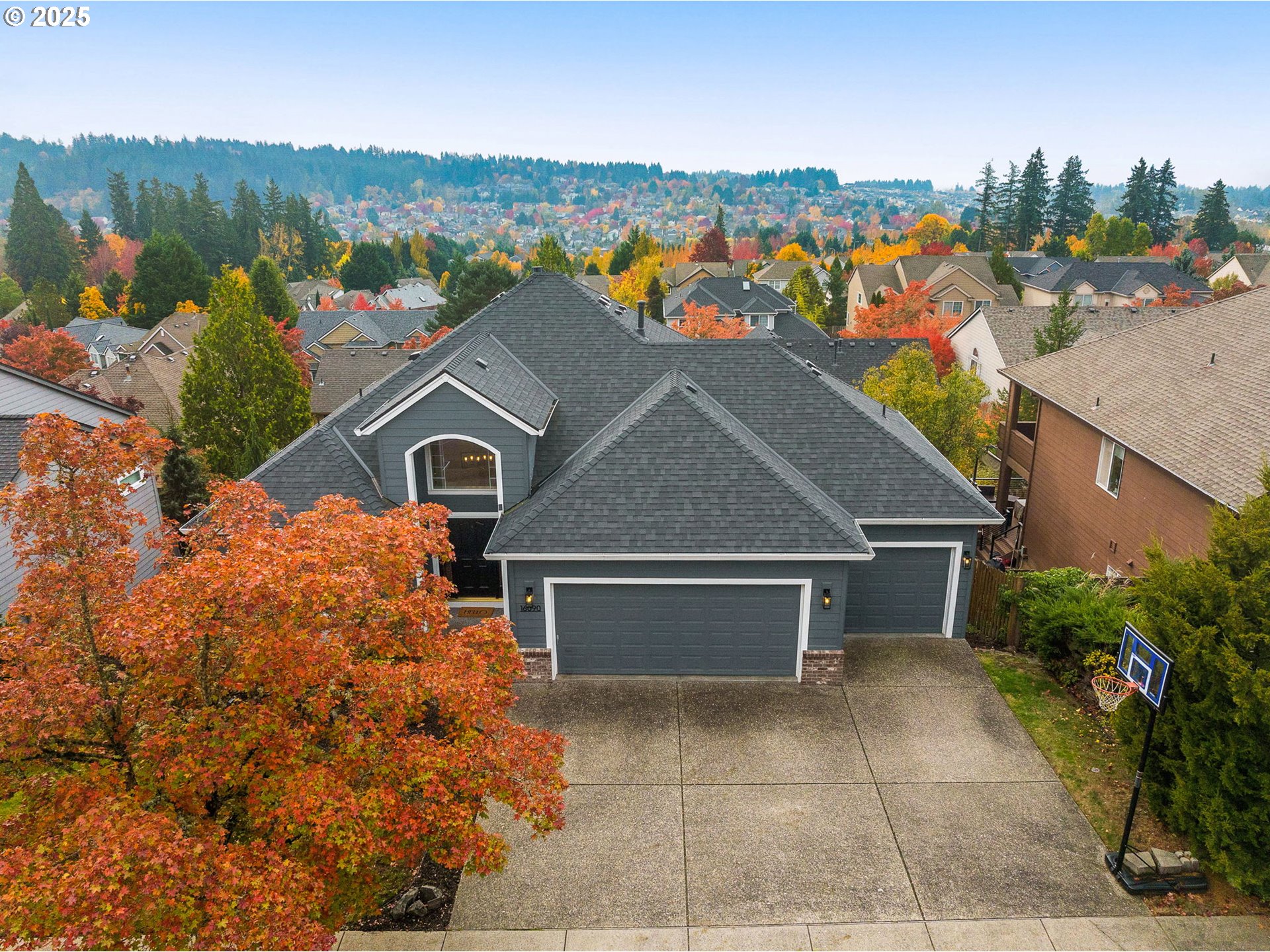 16090 SW WHITE BIRD ST