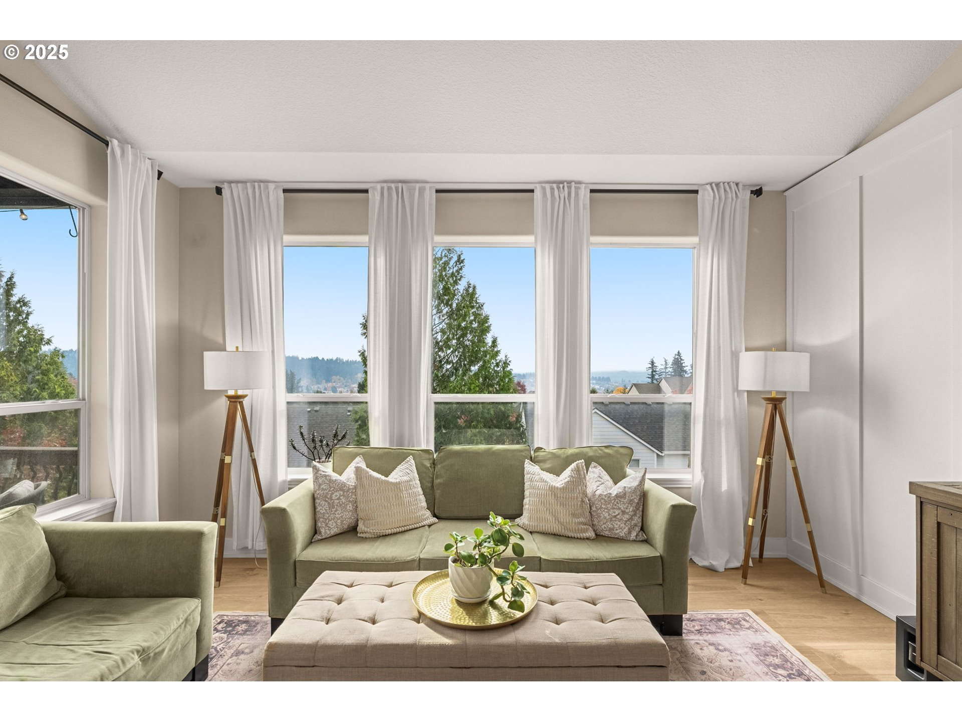 16090 SW WHITE BIRD ST