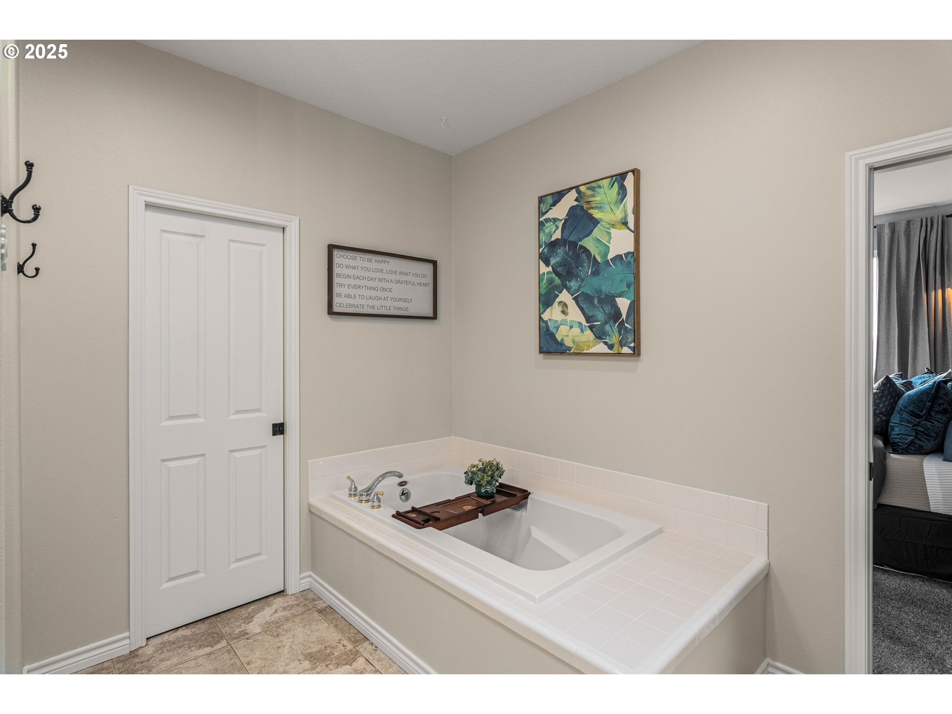 16090 SW WHITE BIRD ST