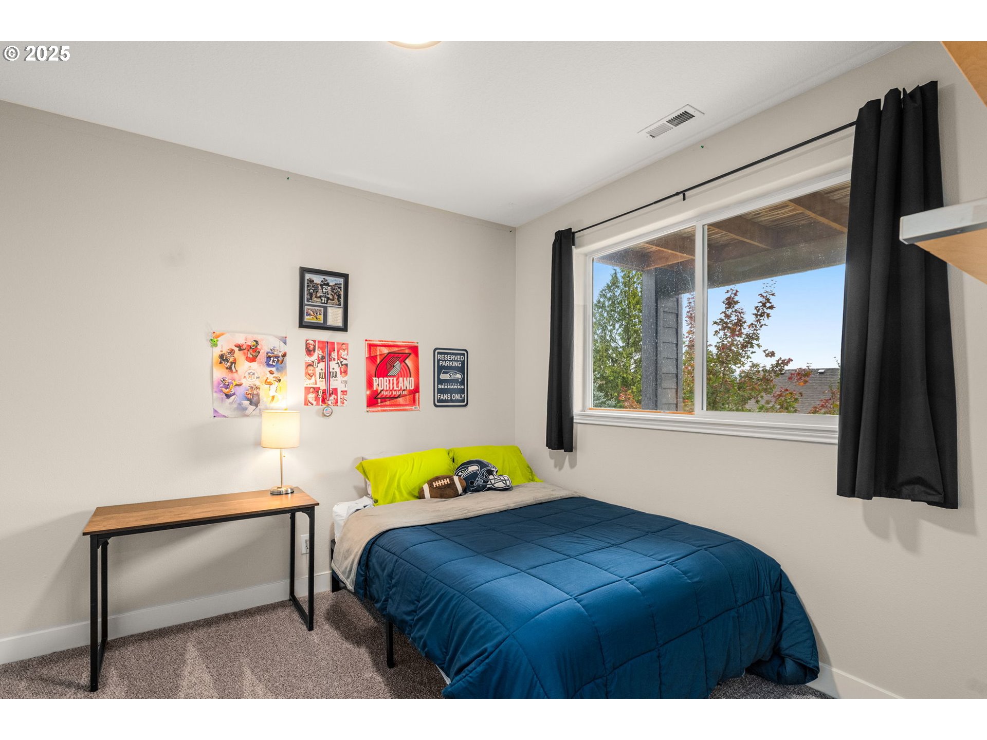 16090 SW WHITE BIRD ST