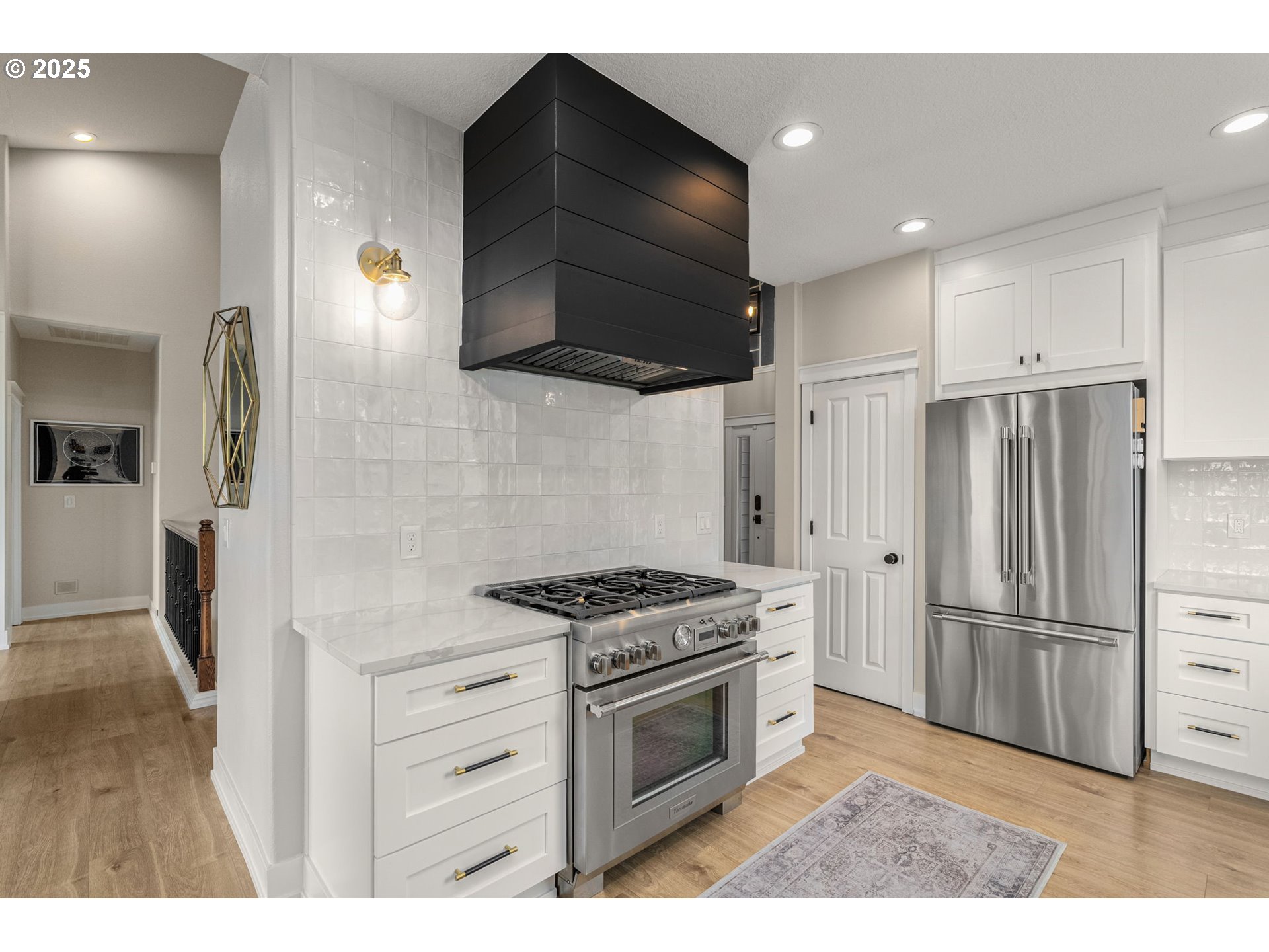 16090 SW WHITE BIRD ST