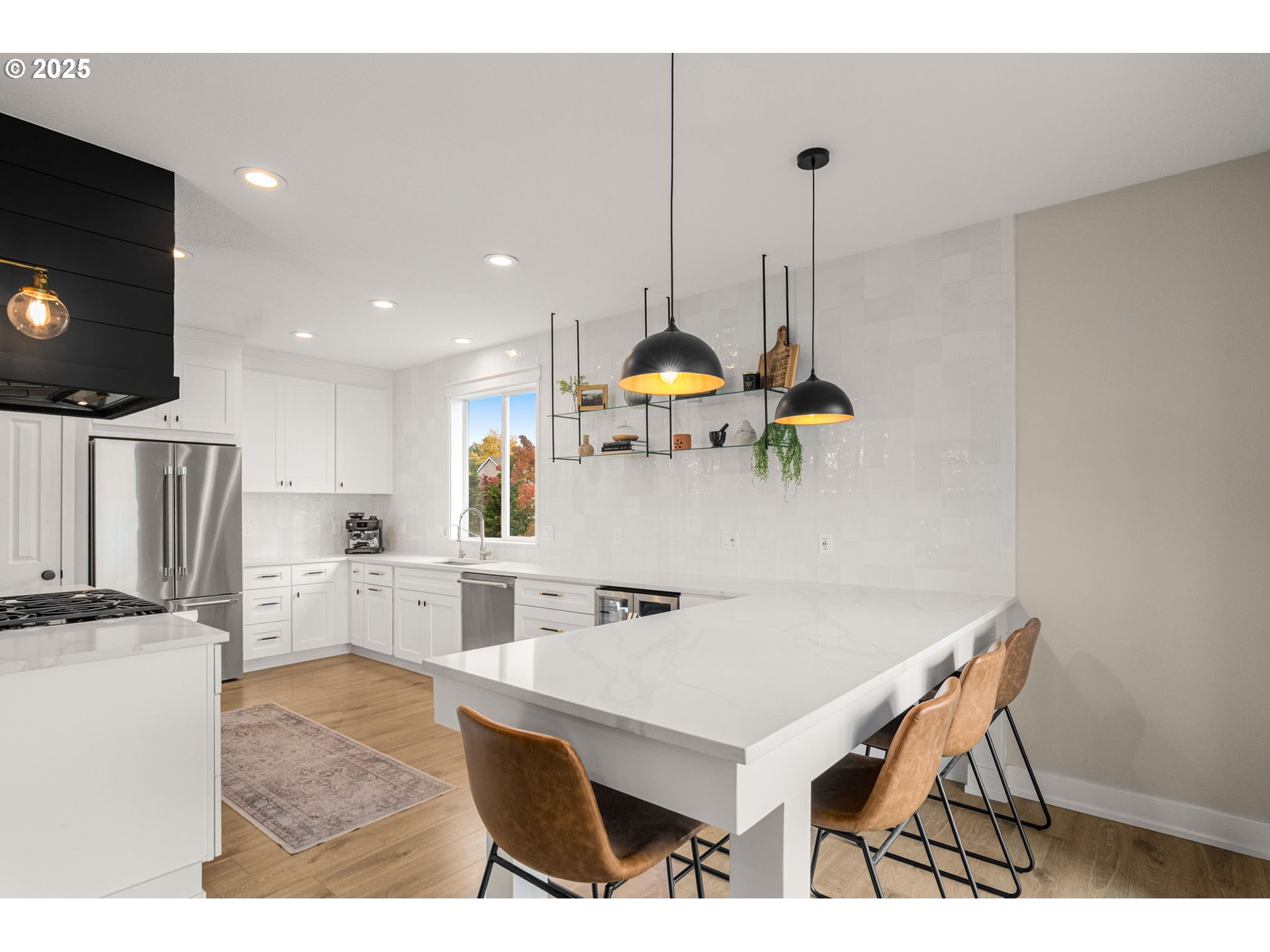 16090 SW WHITE BIRD ST