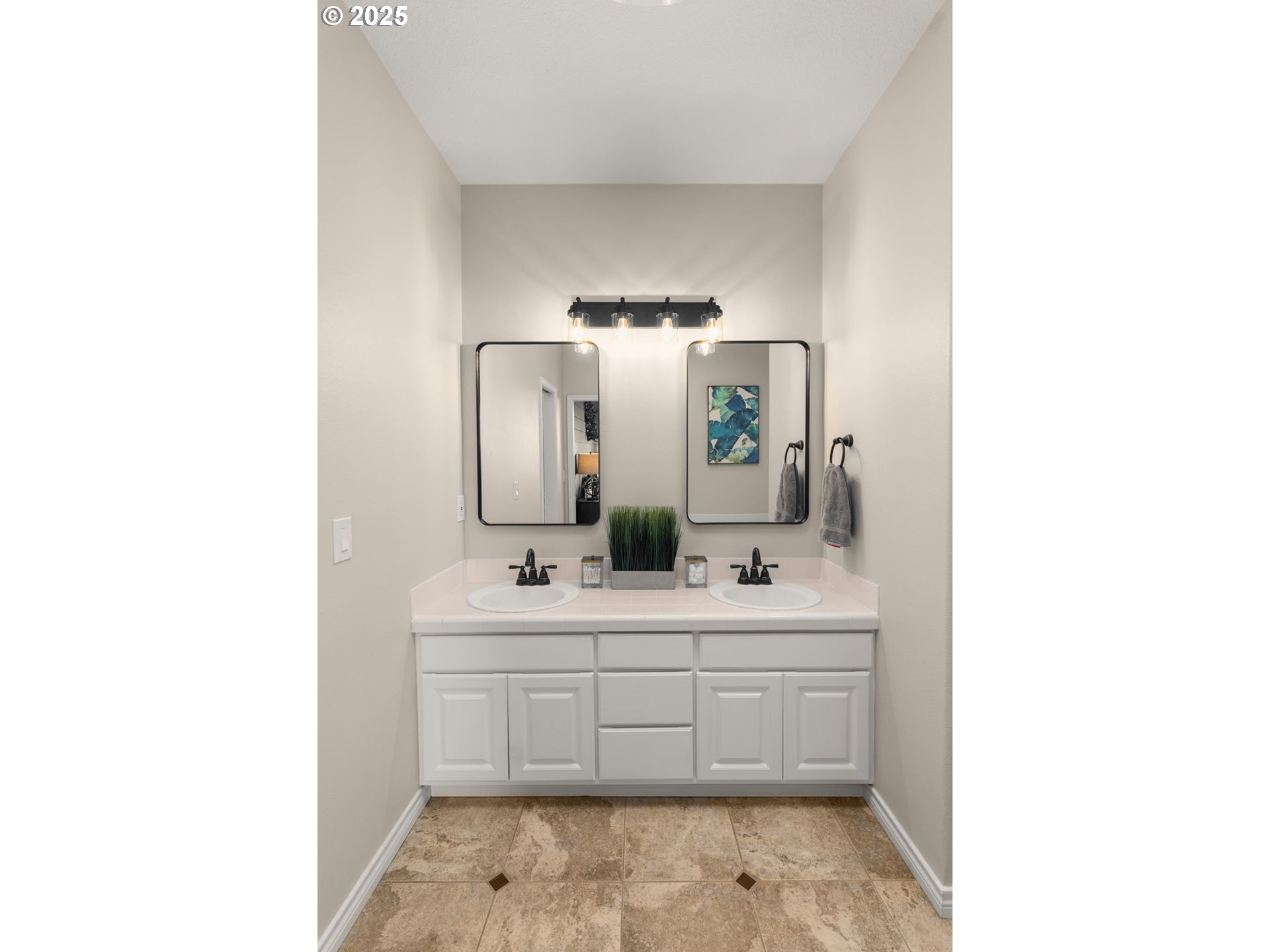 16090 SW WHITE BIRD ST