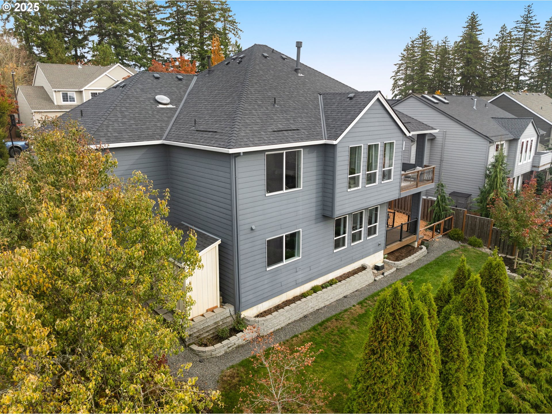 16090 SW WHITE BIRD ST