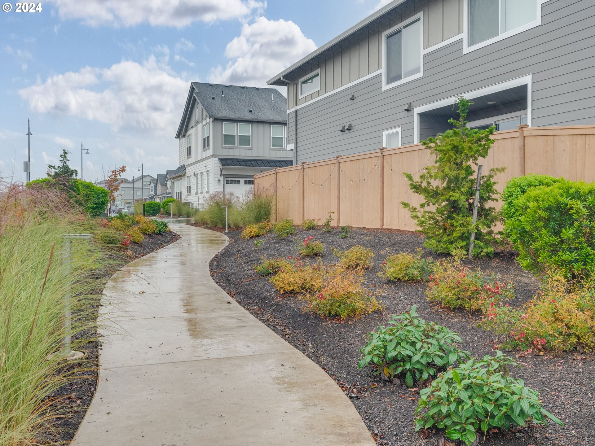 8473 SE CRABAPPLE ST