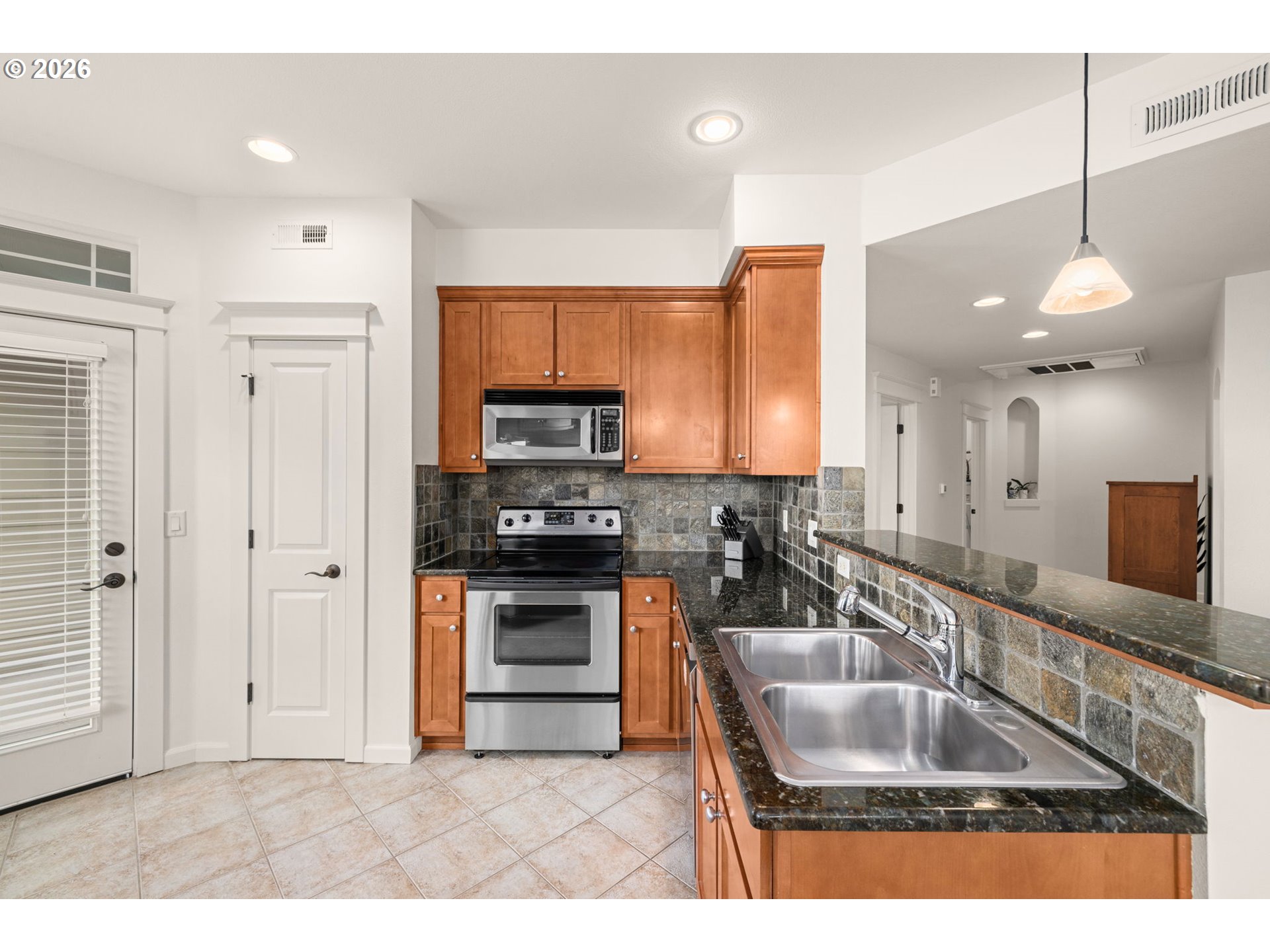 3595 SUMMERLINN DR