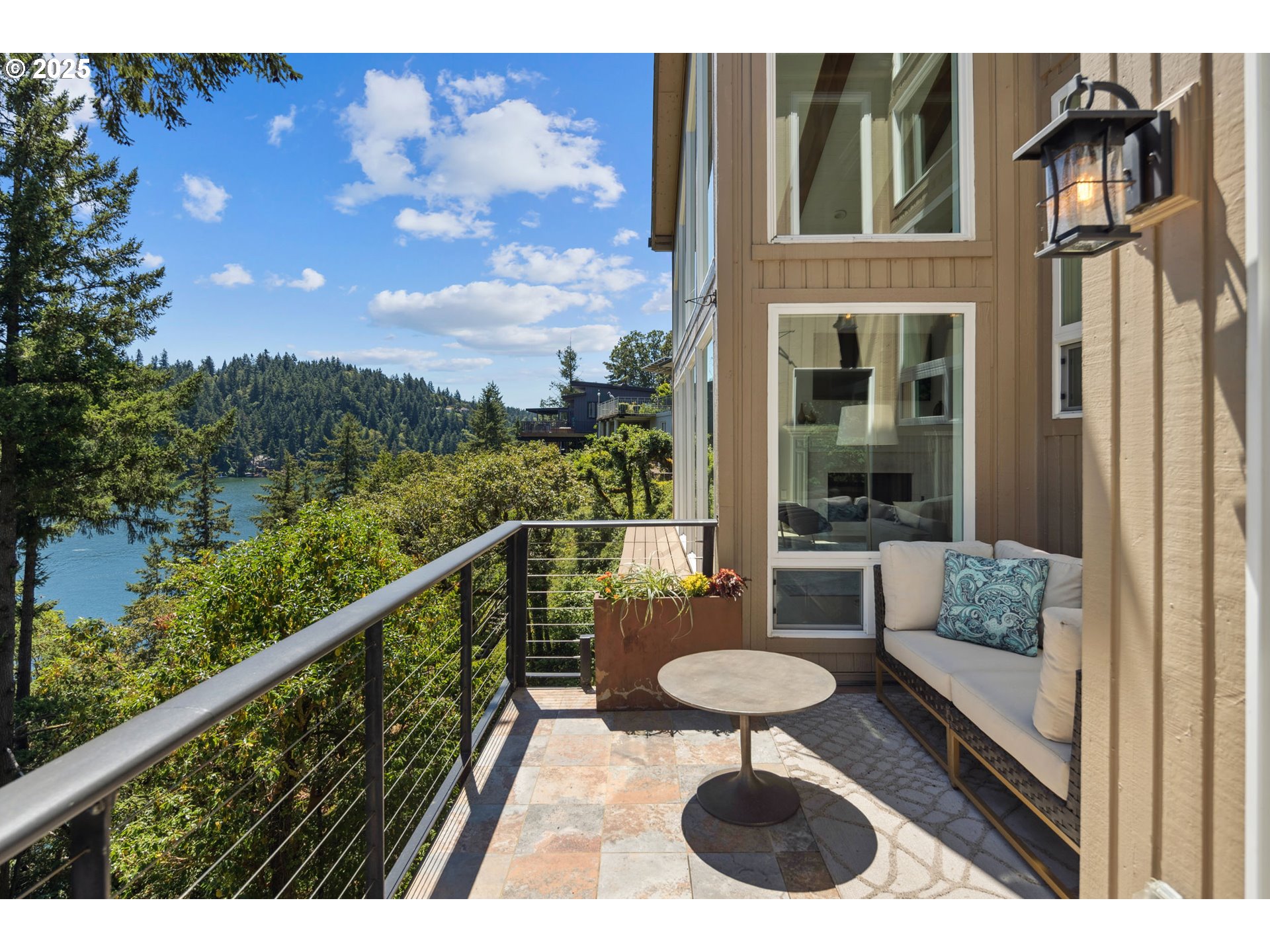 15400 DIAMOND HEAD RD