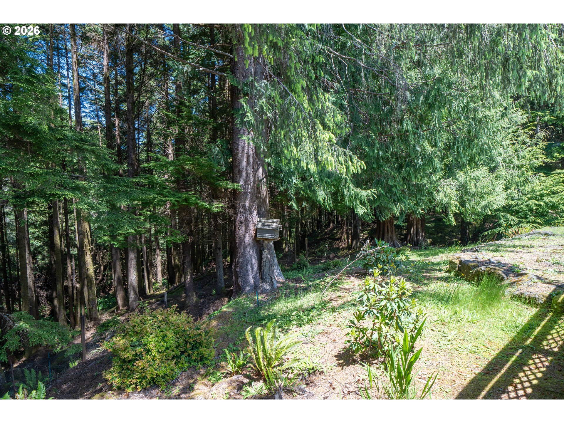 60 SEAGROVE PL