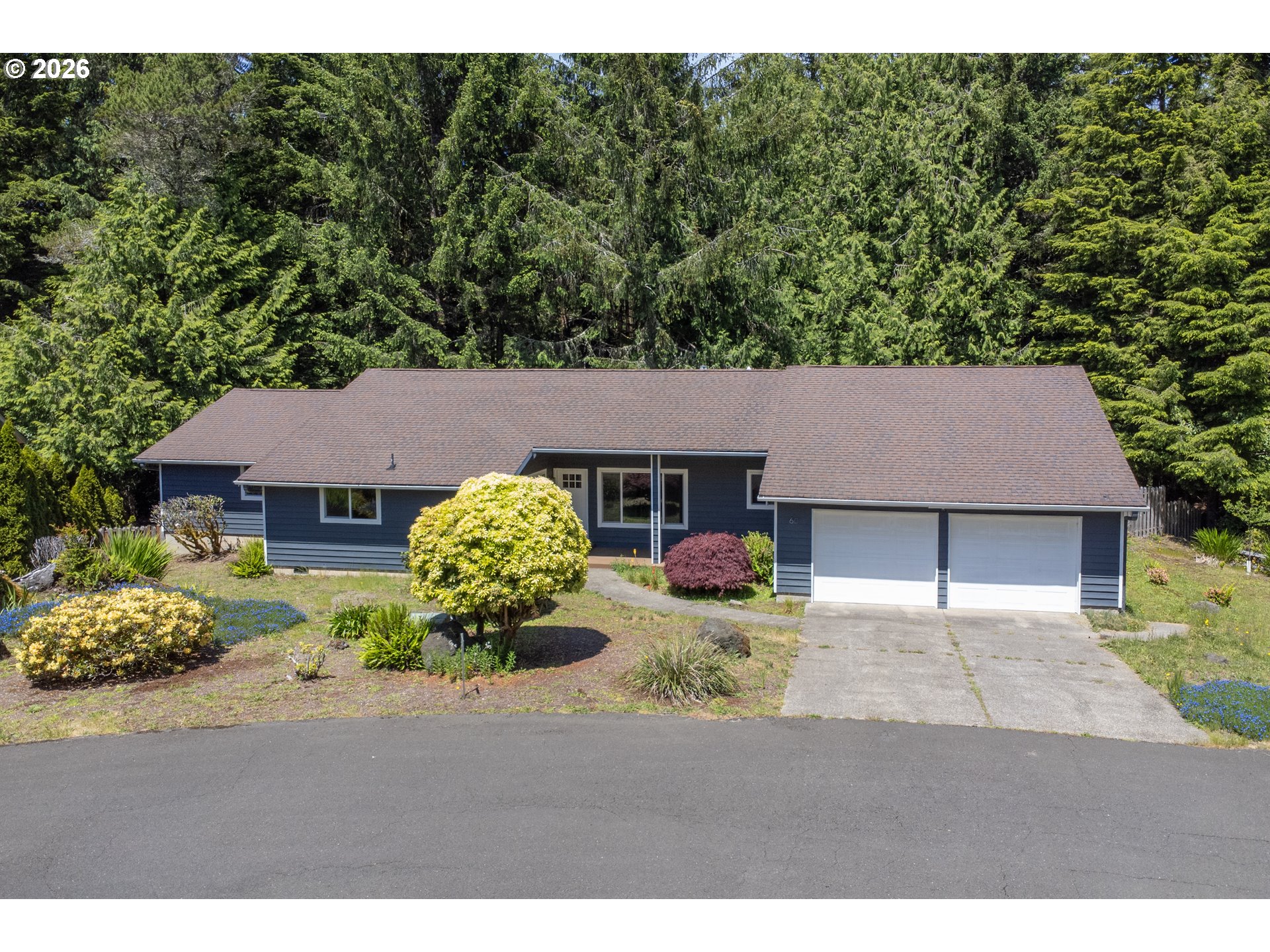 60 SEAGROVE PL