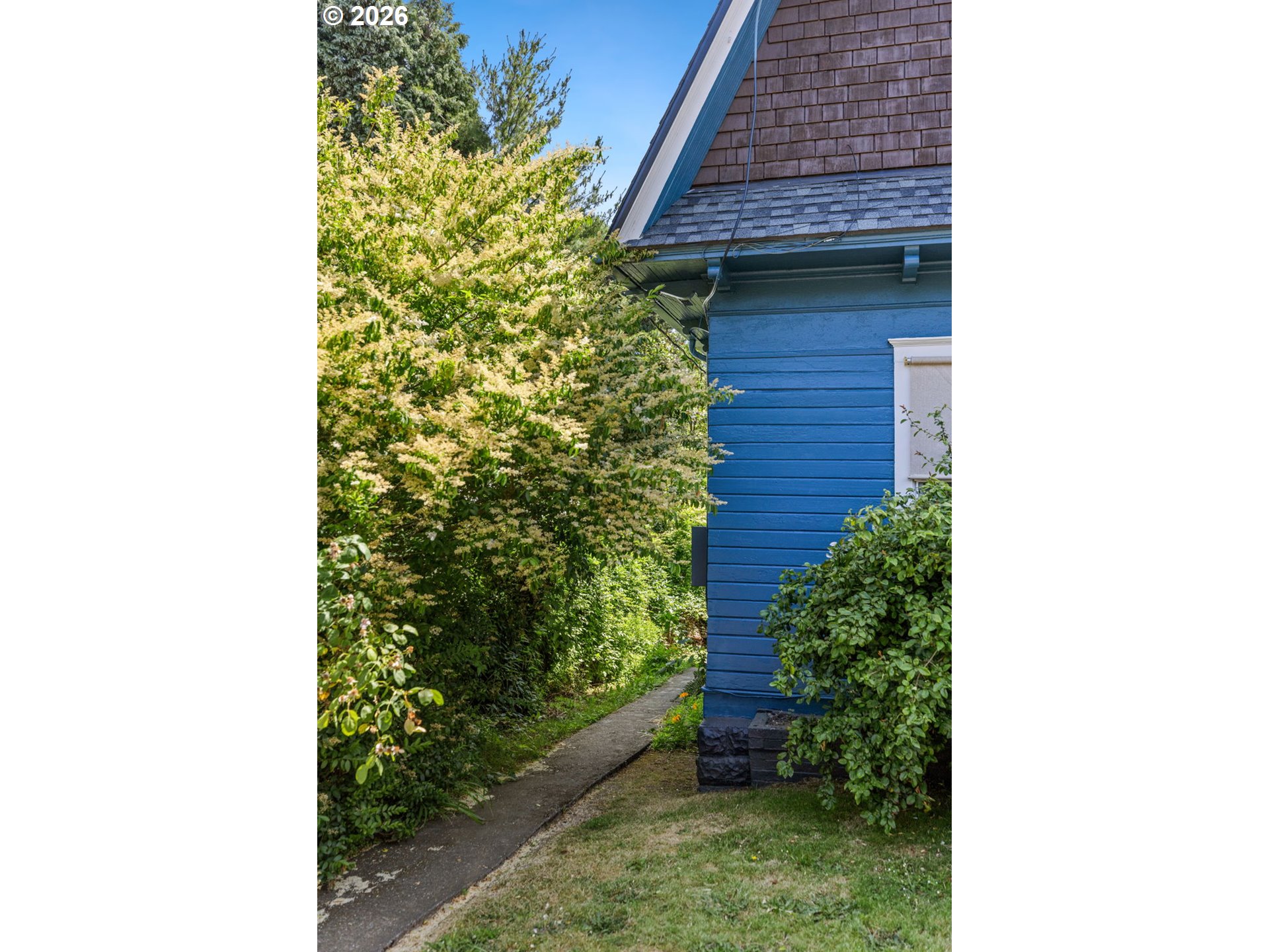 3424 SE 10TH AVE
