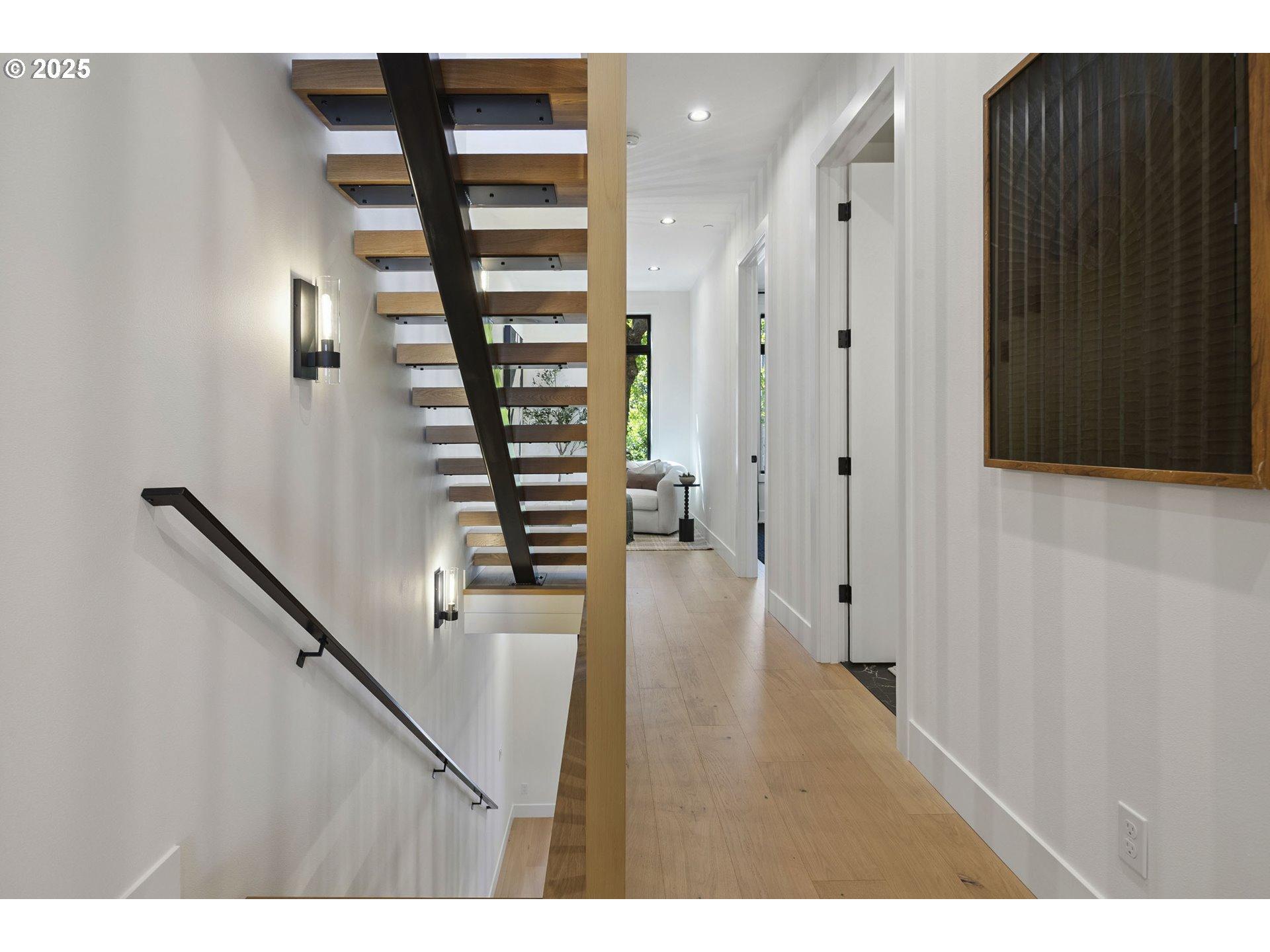 703 1st ST, Lake Oswego