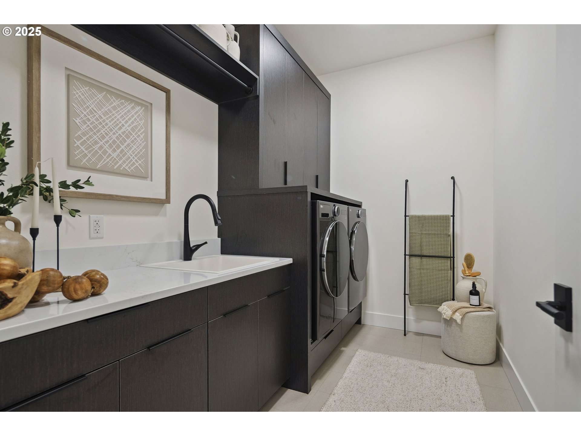 703 1st ST, Lake Oswego