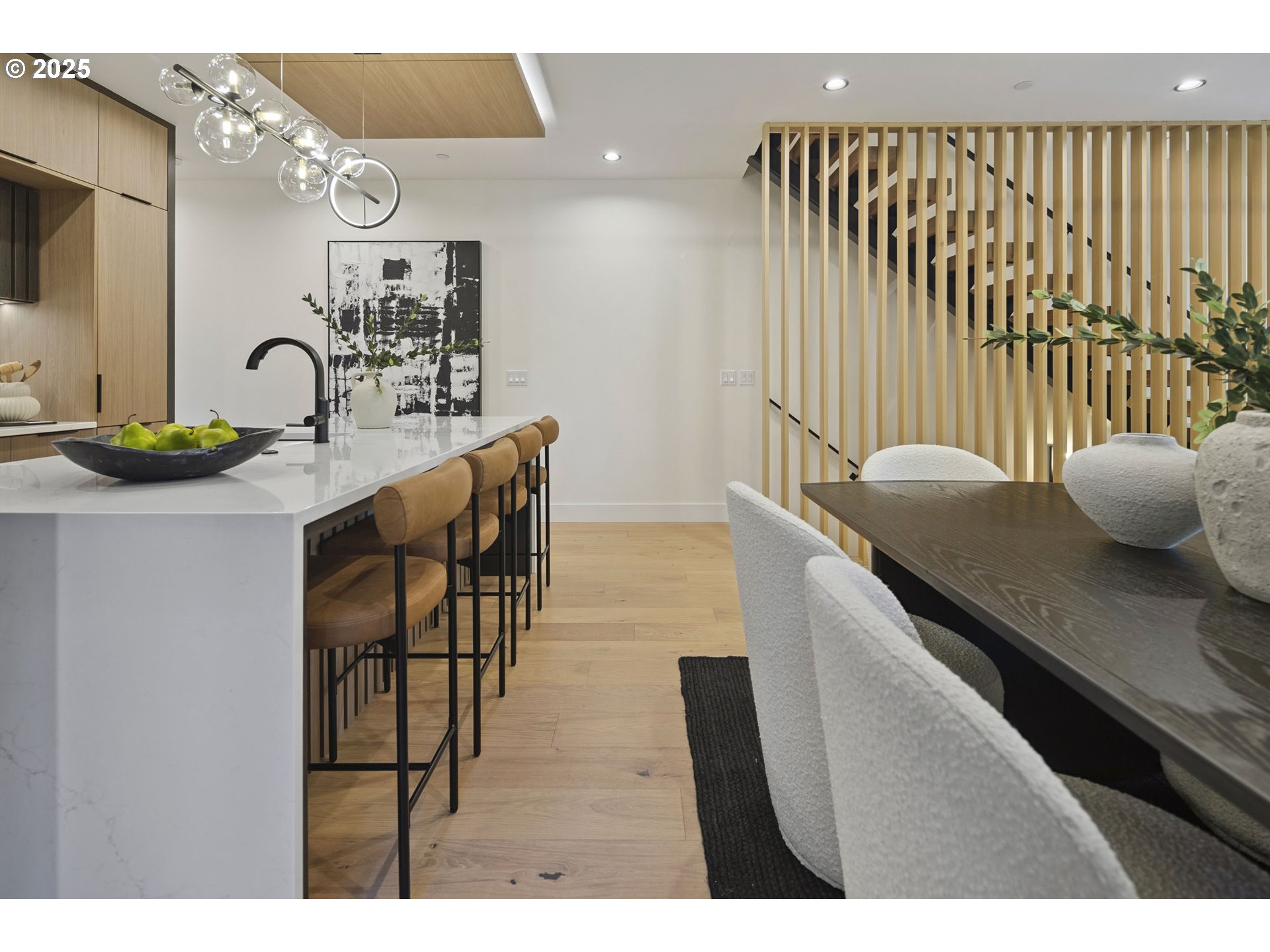 703 1st ST, Lake Oswego