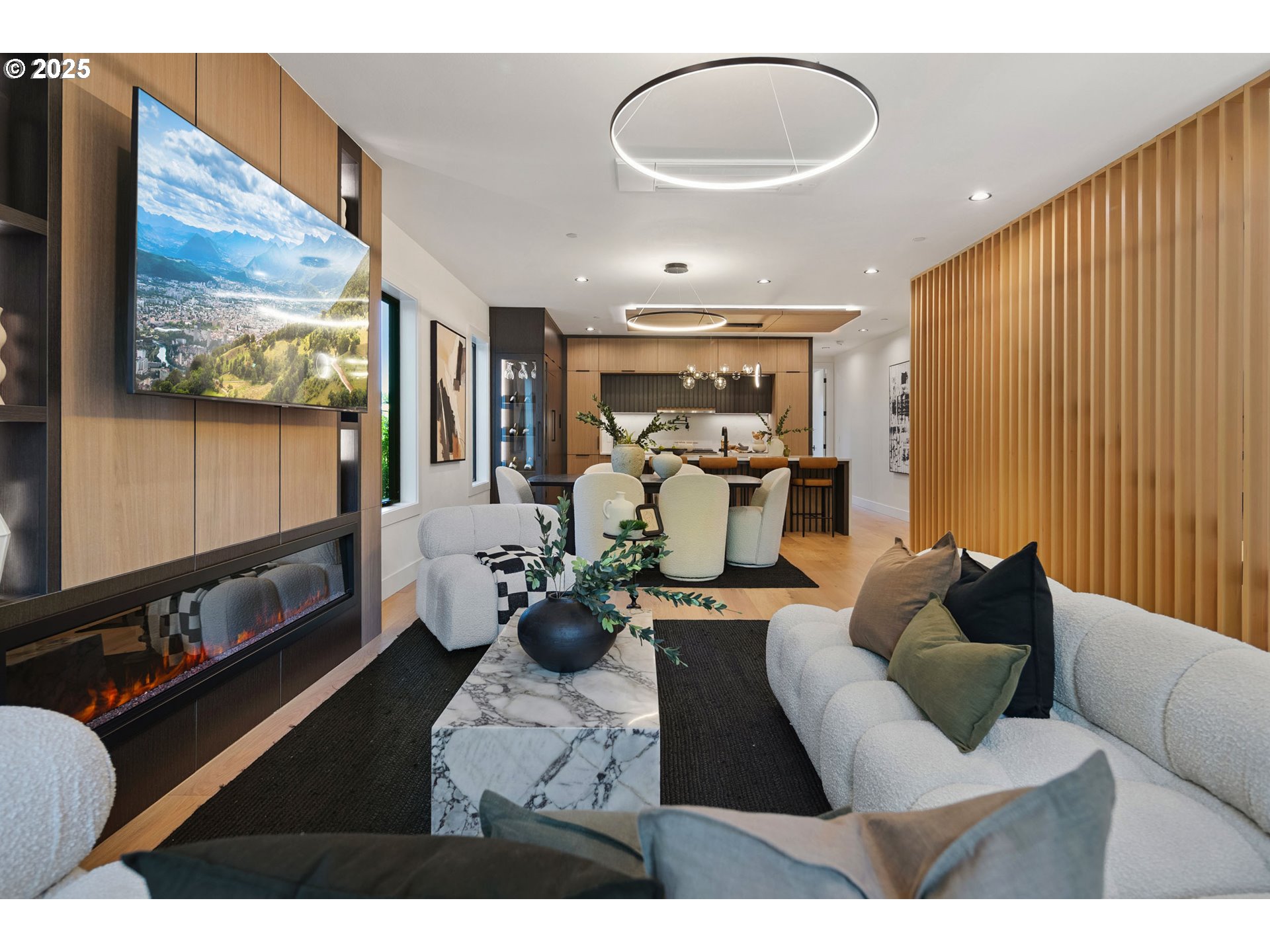 703 1st ST, Lake Oswego