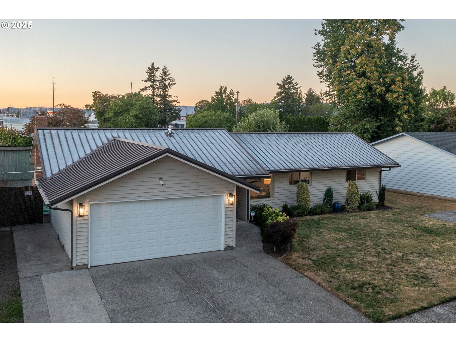 22313 SE MORRISON ST