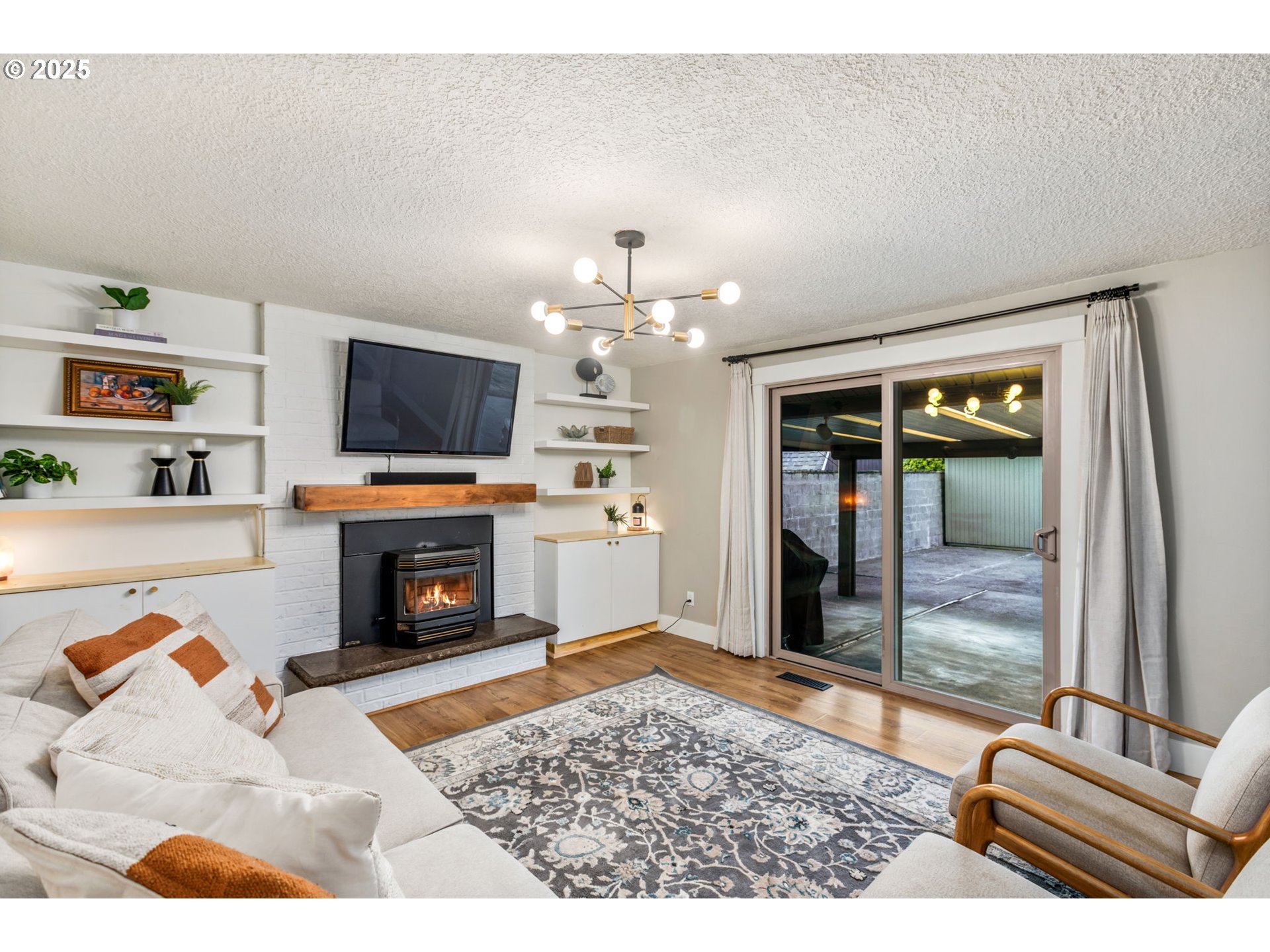 22313 SE MORRISON ST