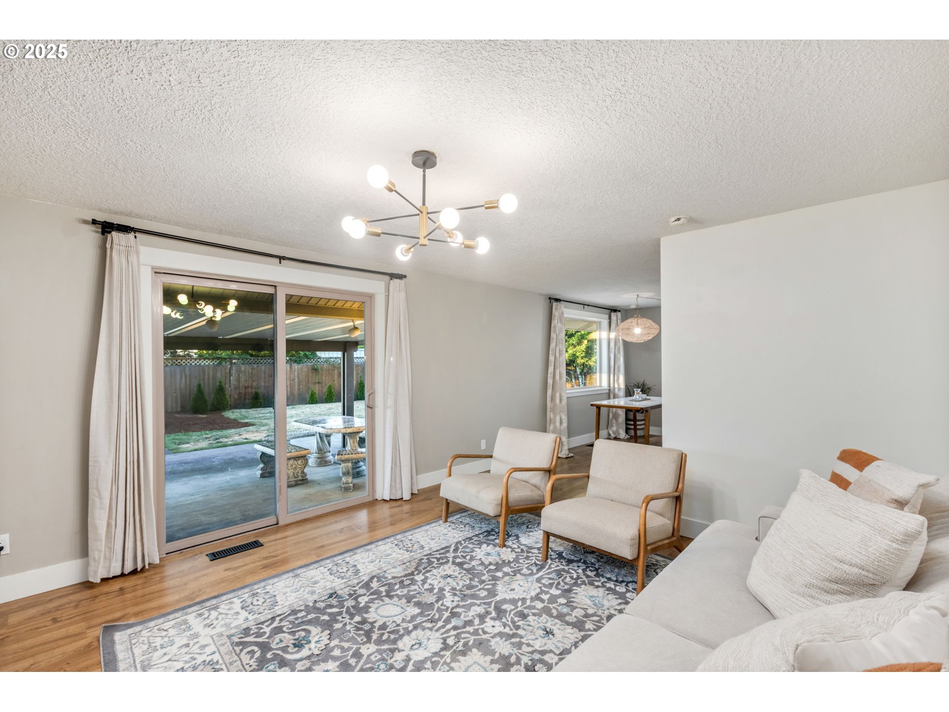 22313 SE MORRISON ST