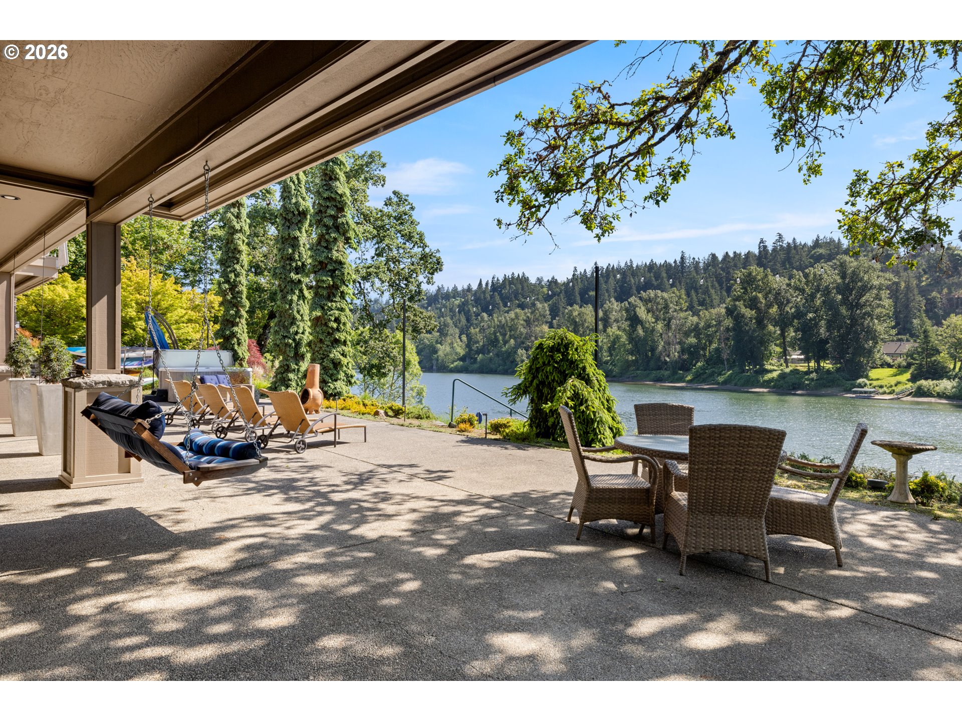 268 SW Forest Cove RD