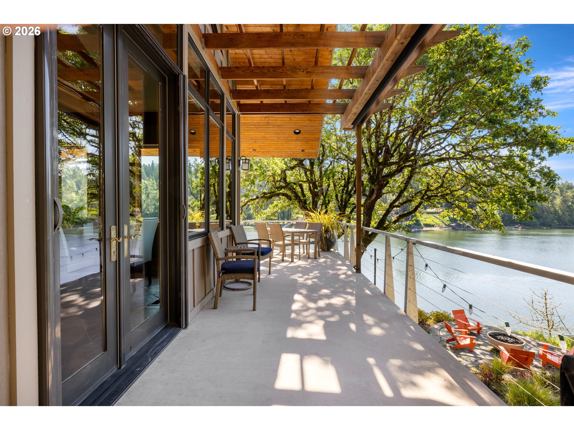 268 SW Forest Cove RD
