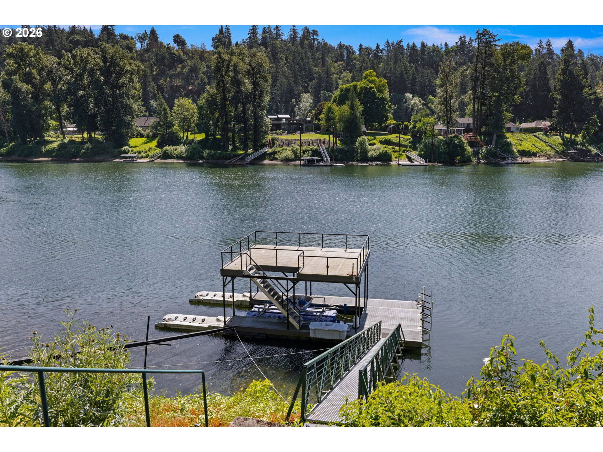 268 SW Forest Cove RD