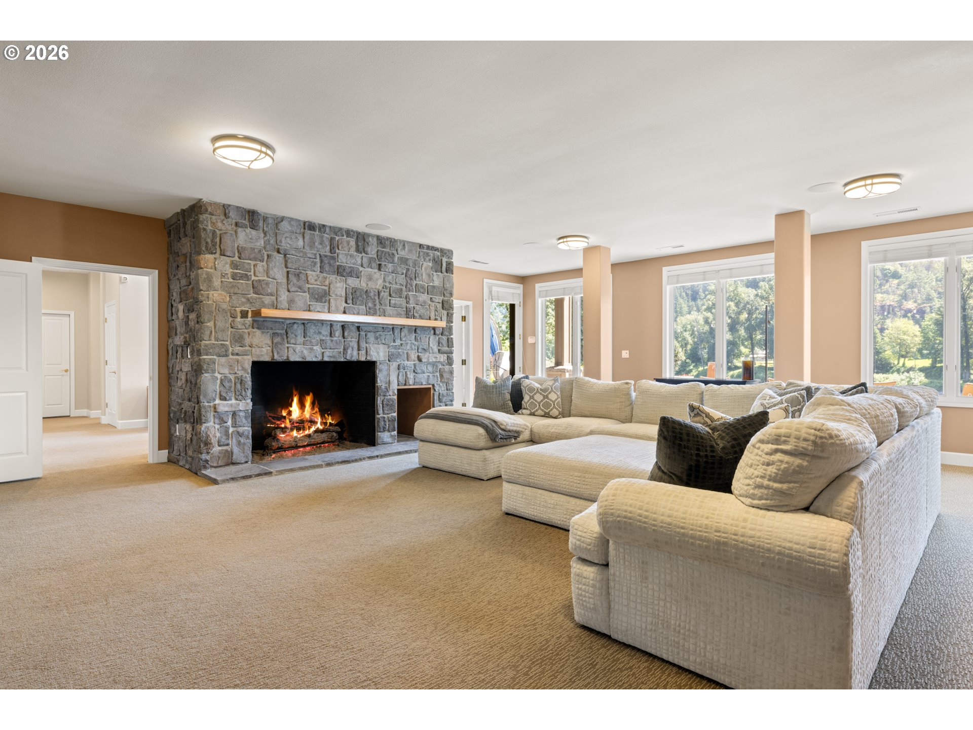 268 SW Forest Cove RD