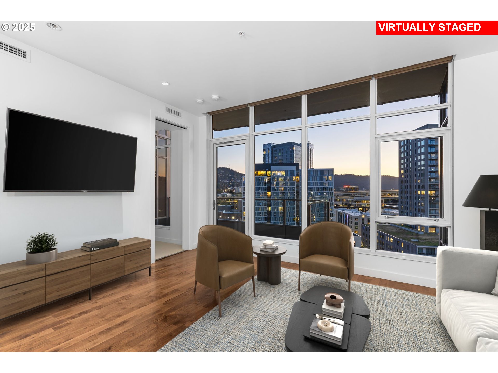 949 NW OVERTON ST 1304