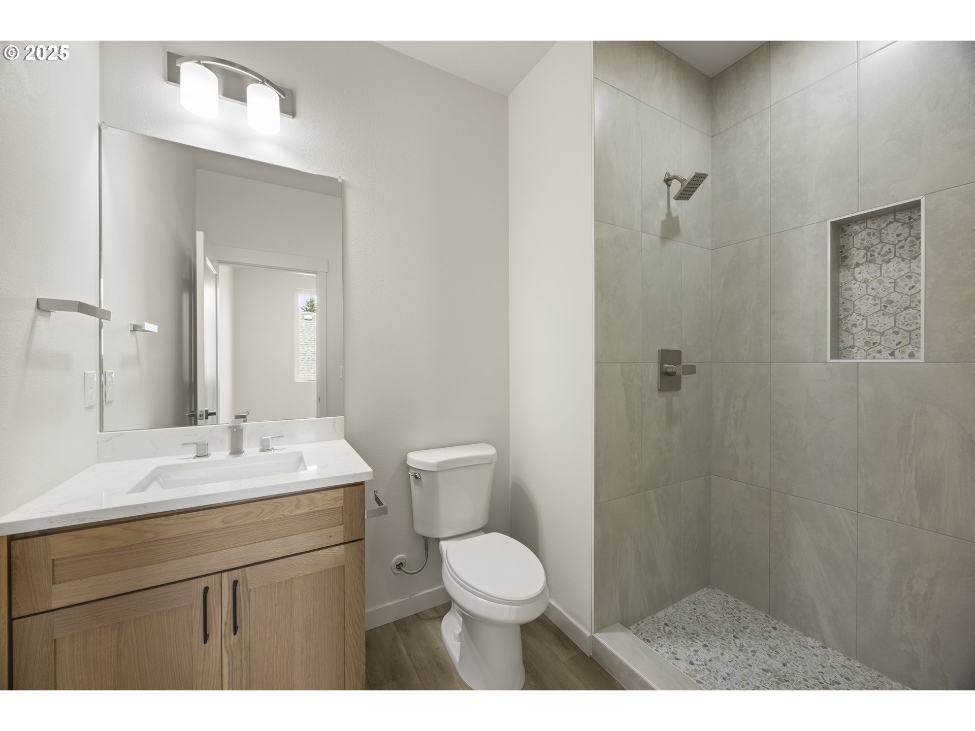 5864 N MISSOURI AVE 3