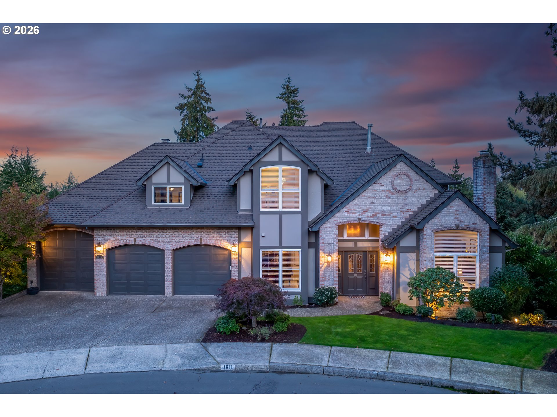 1611 ARRAN CT