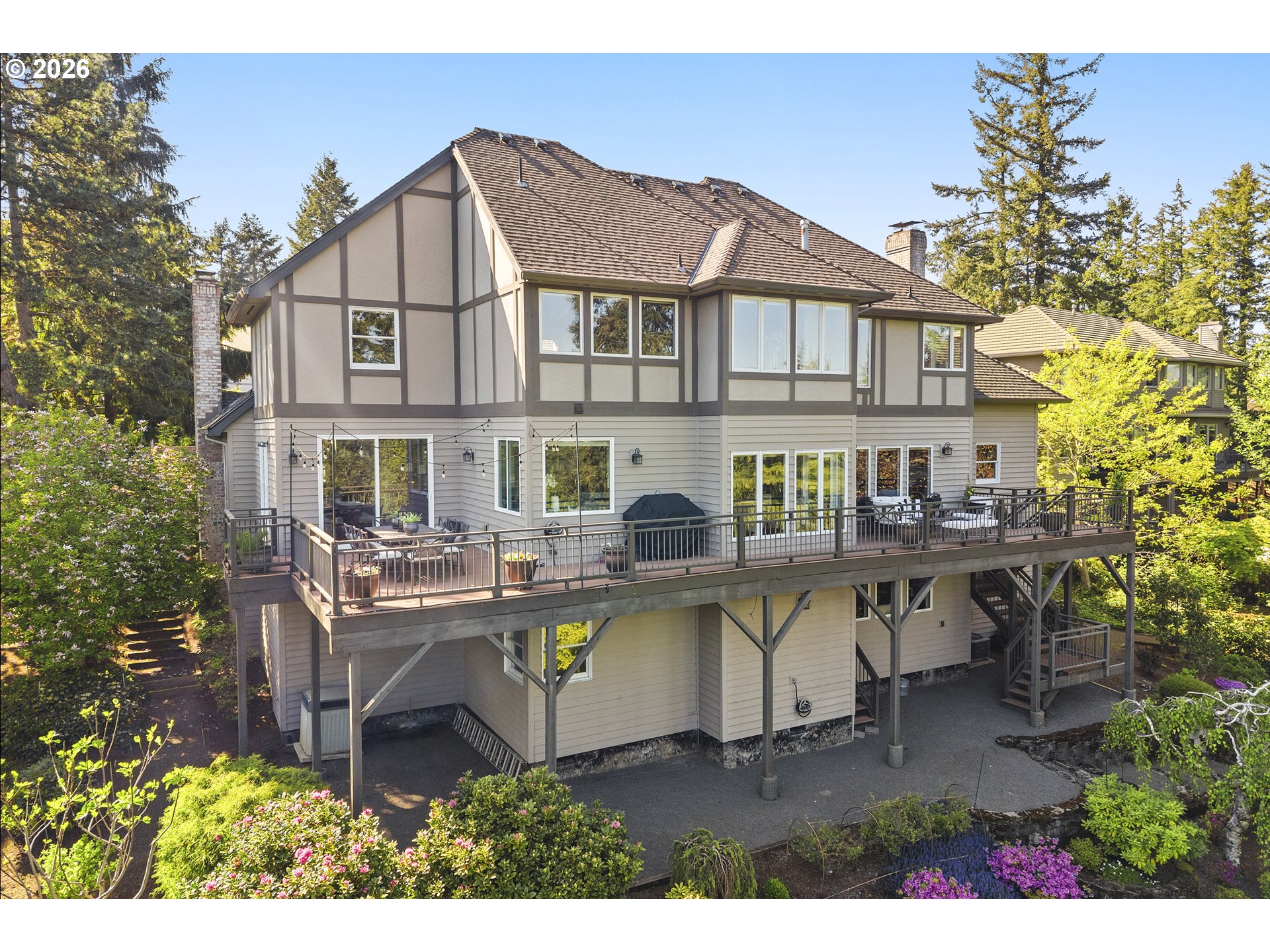 1611 ARRAN CT